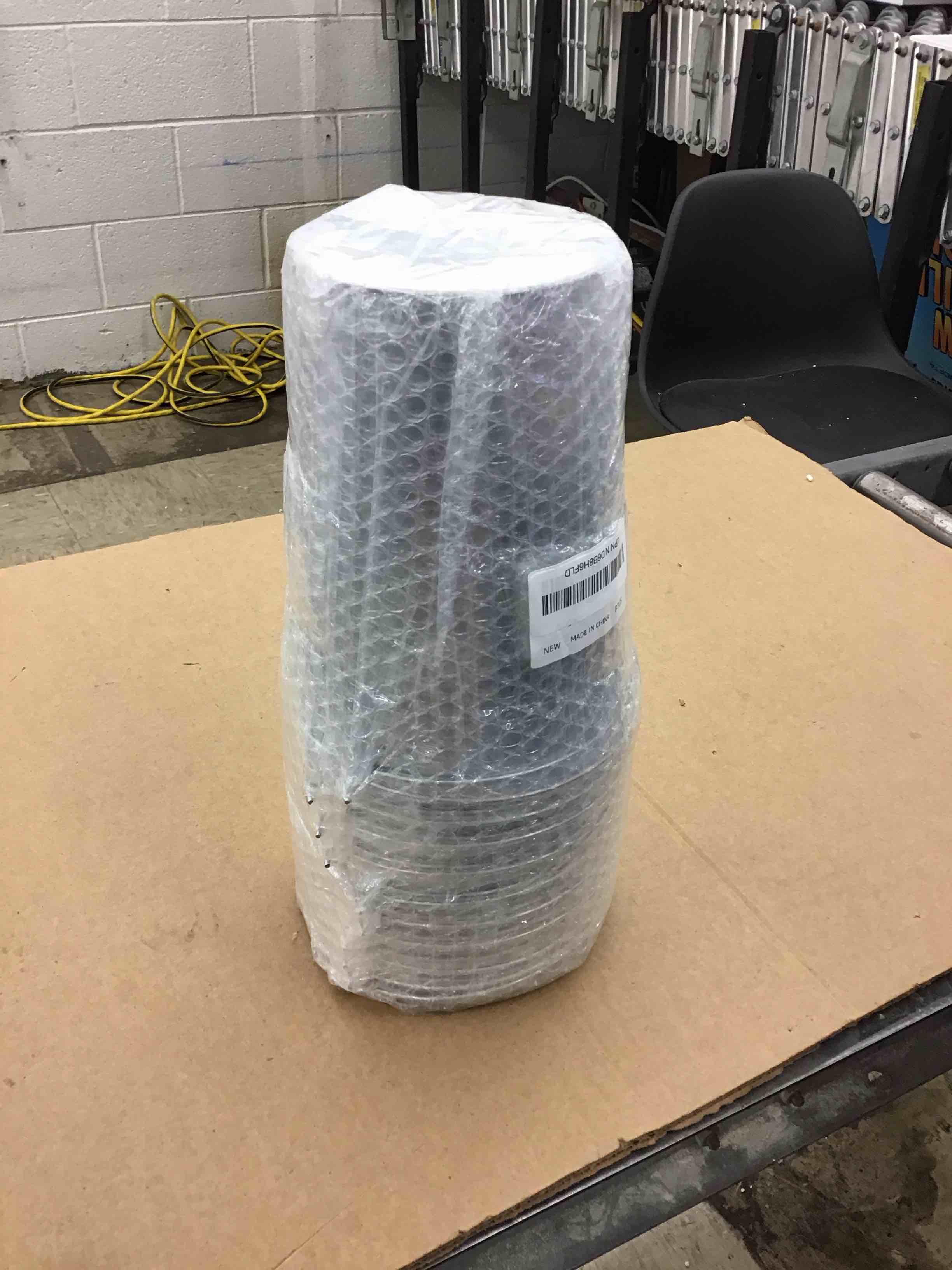 https://s3.amazonaws.com/lotting-images-prod/BoxBids/BXB0504201_1779112867870.jpeg