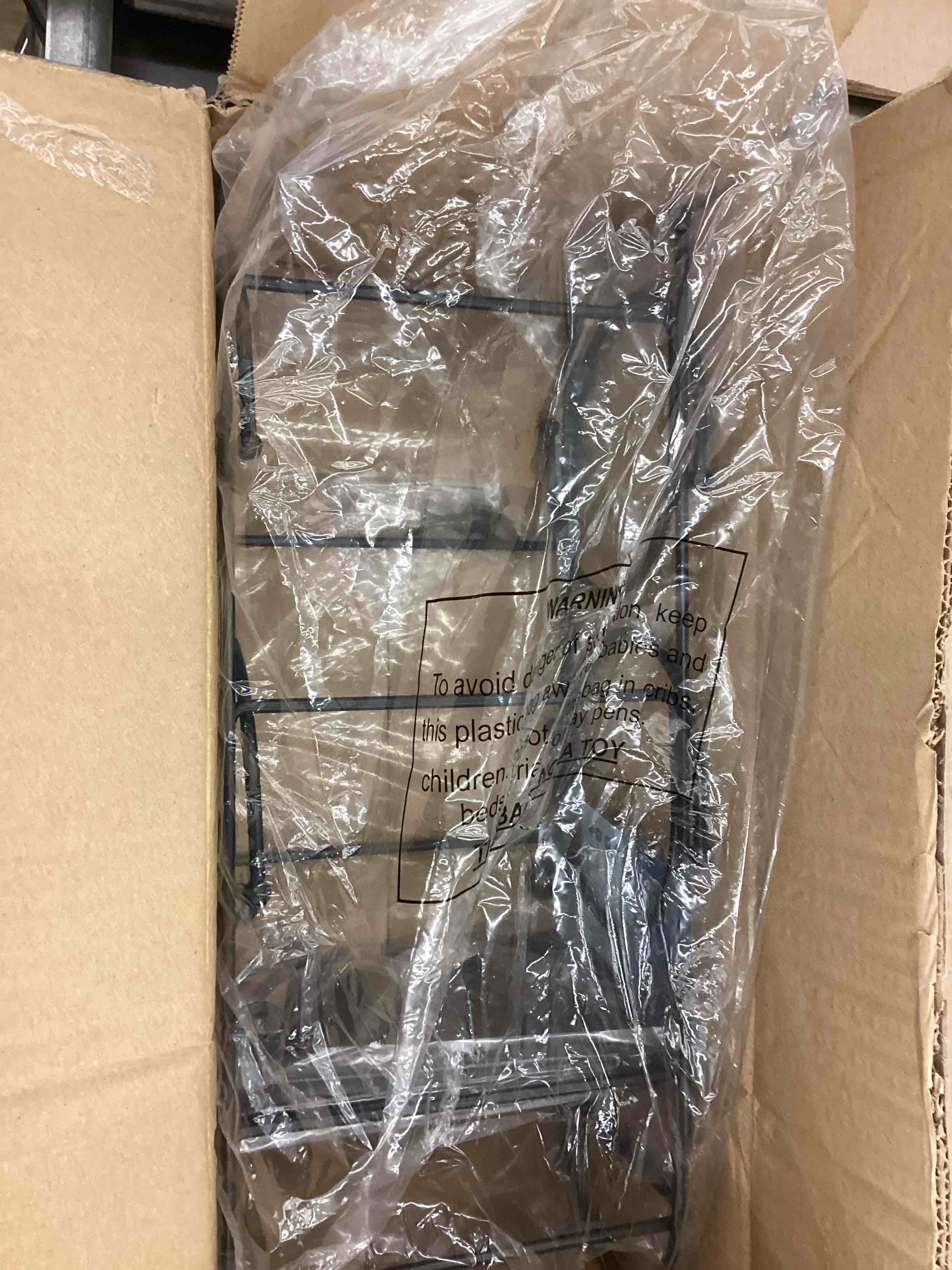 https://s3.amazonaws.com/lotting-images-prod/BoxBids/BXB0504296_1779299290938.jpeg