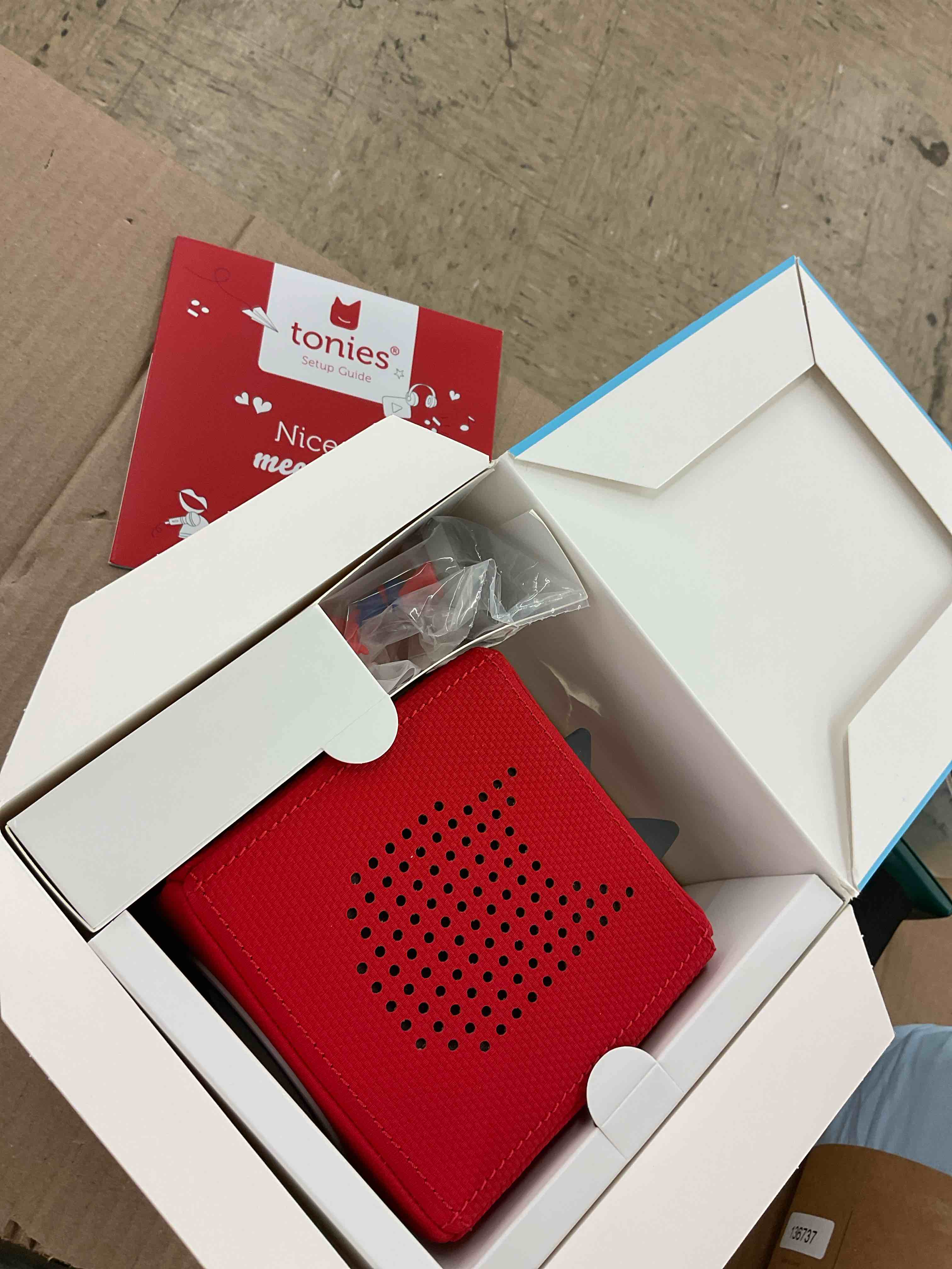 https://s3.amazonaws.com/lotting-images-prod/BoxBids/BXB0504411_1779213664940.jpeg