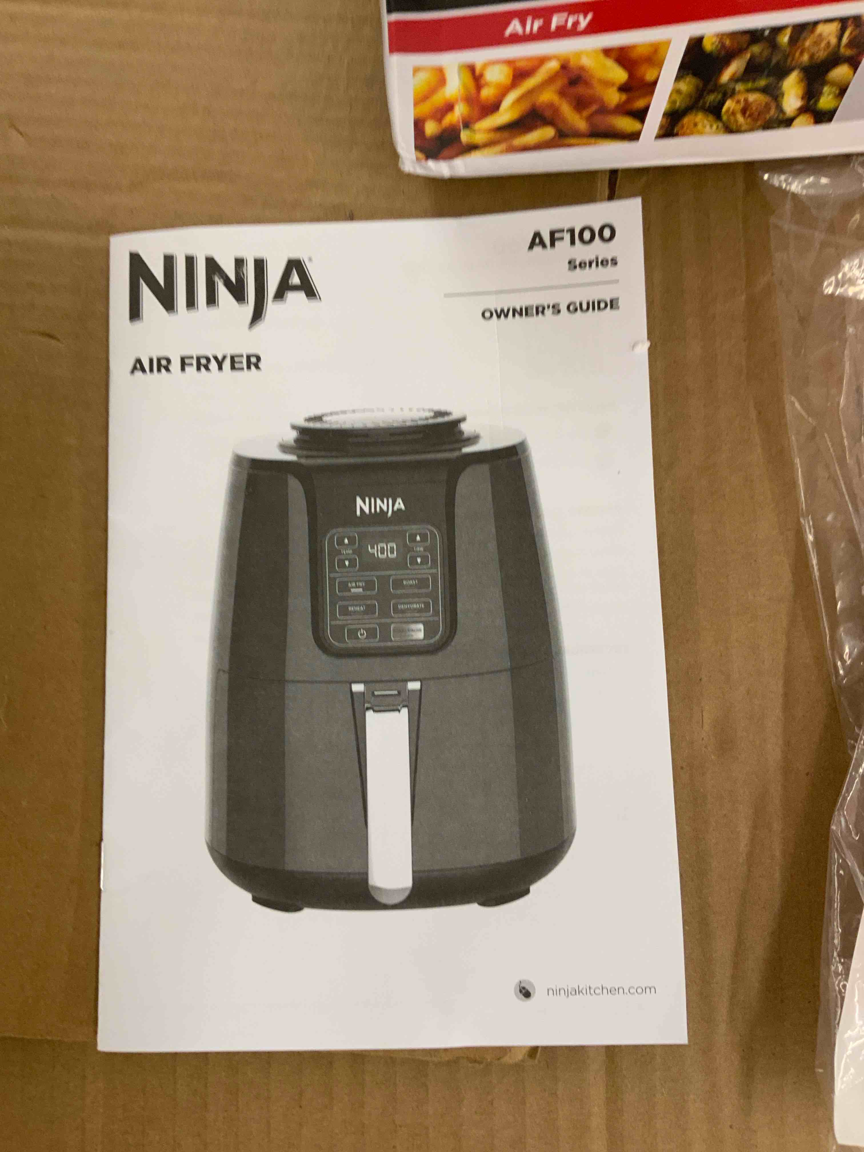 https://s3.amazonaws.com/lotting-images-prod/BoxBids/BXB0504679_1779291447898.jpeg