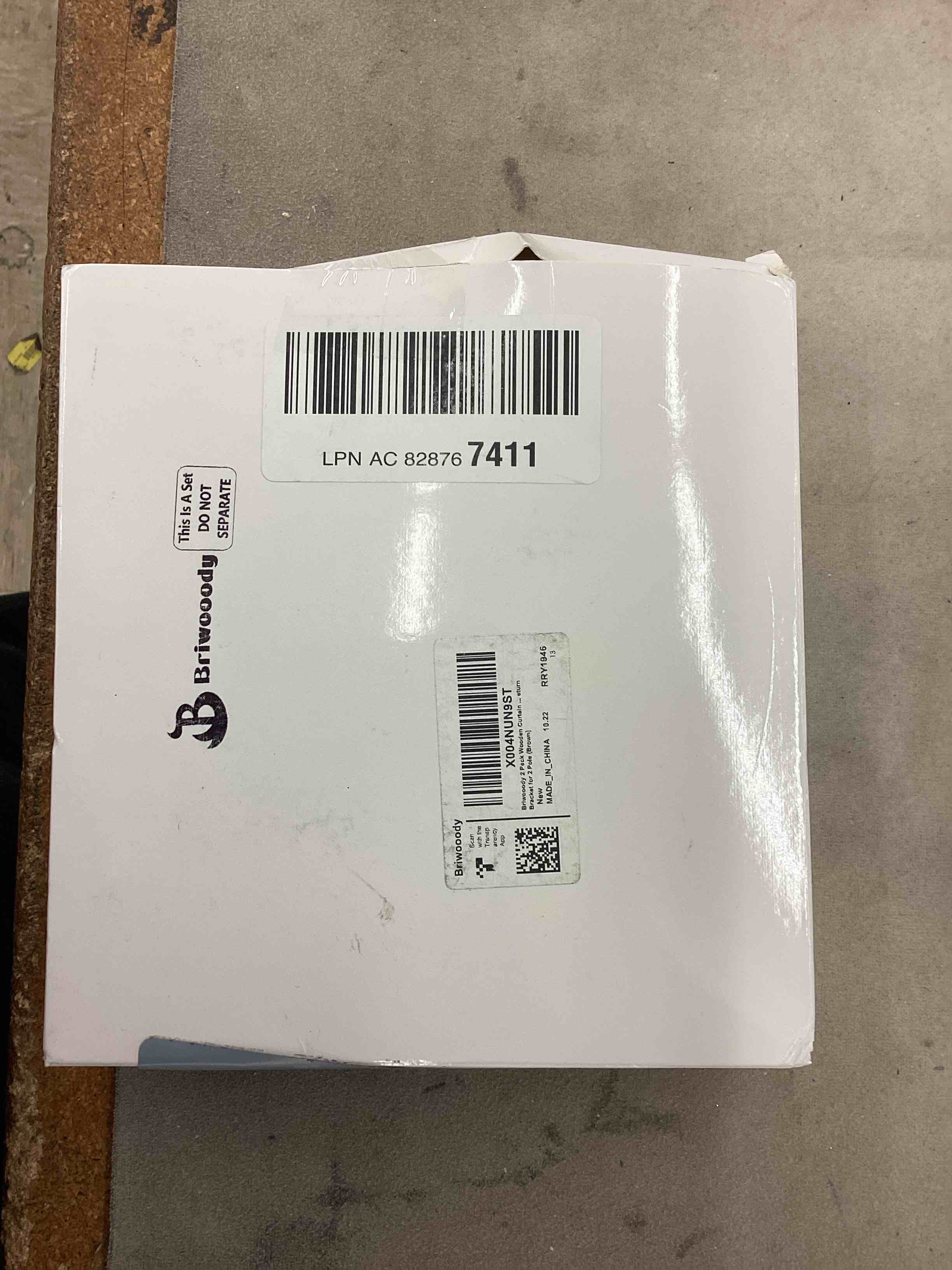 https://s3.amazonaws.com/lotting-images-prod/BoxBids/BXB0504791_1779392373822.jpeg