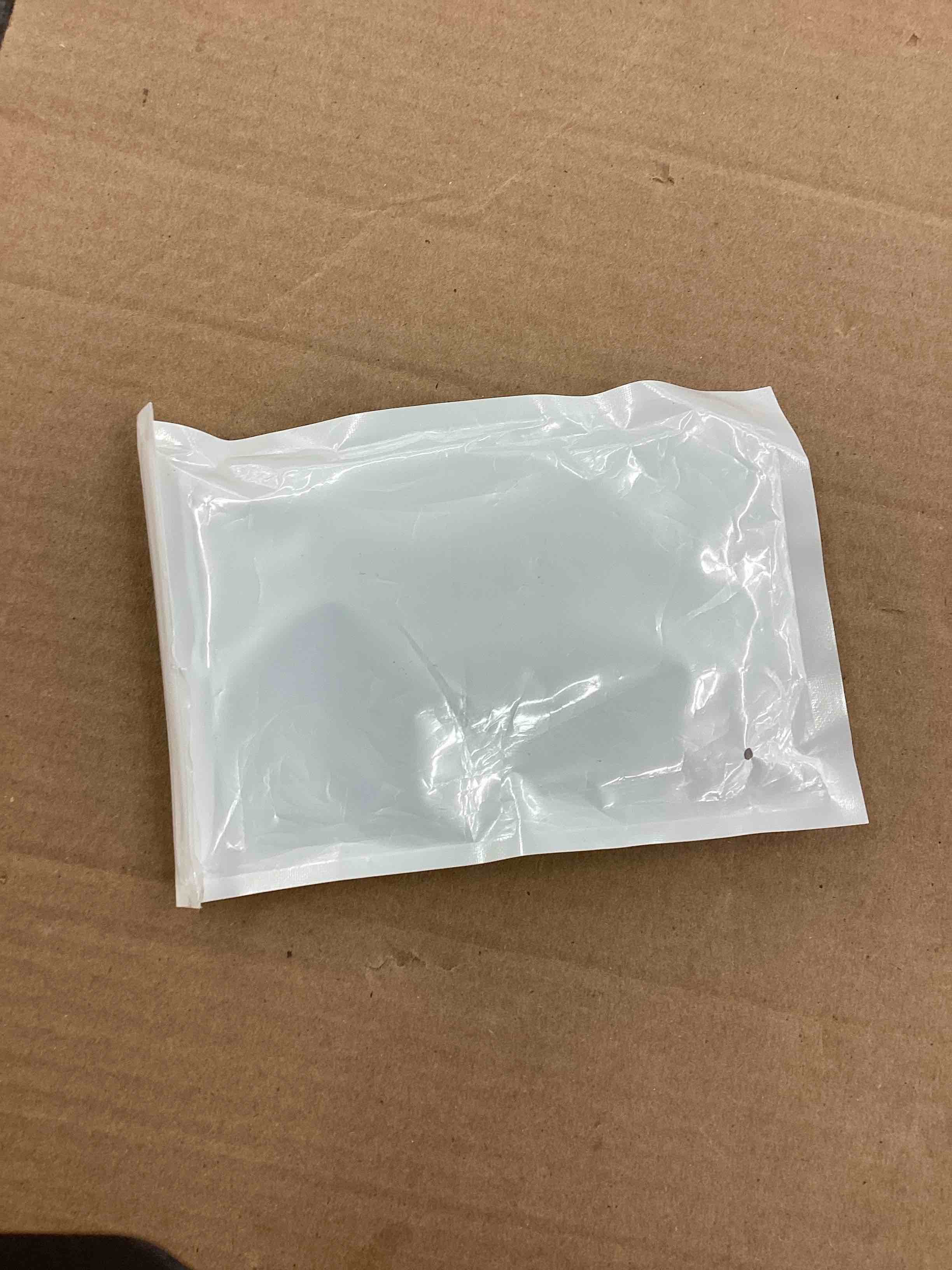 https://s3.amazonaws.com/lotting-images-prod/BoxBids/BXB0504950_1778861213337.jpeg