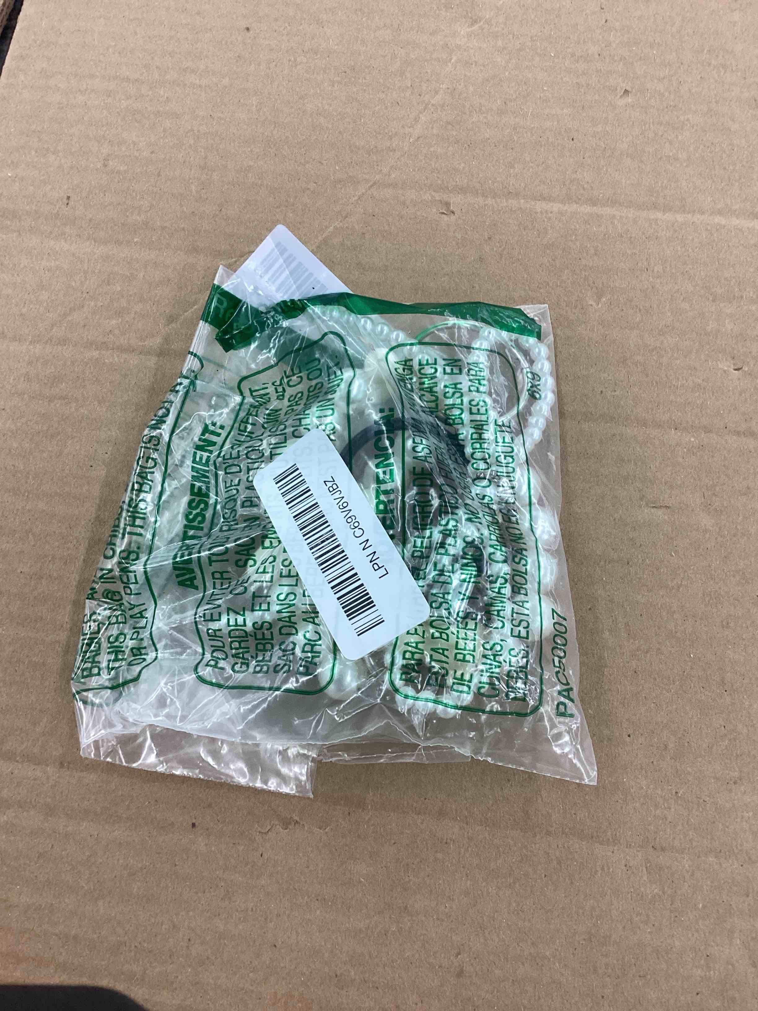 https://s3.amazonaws.com/lotting-images-prod/BoxBids/BXB0504951_1778861262172.jpeg