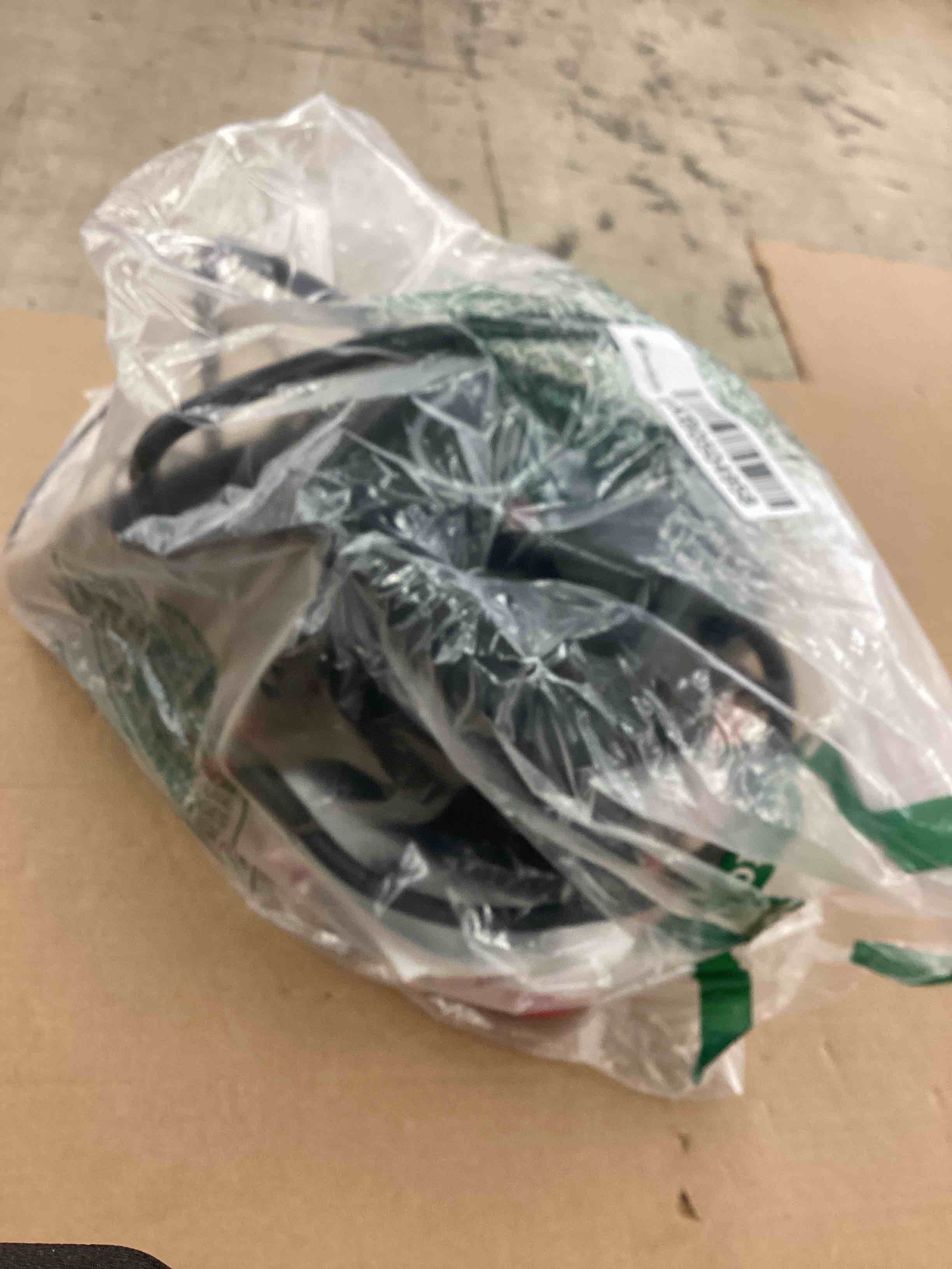 https://s3.amazonaws.com/lotting-images-prod/BoxBids/BXB0504958_1778864674795.jpeg