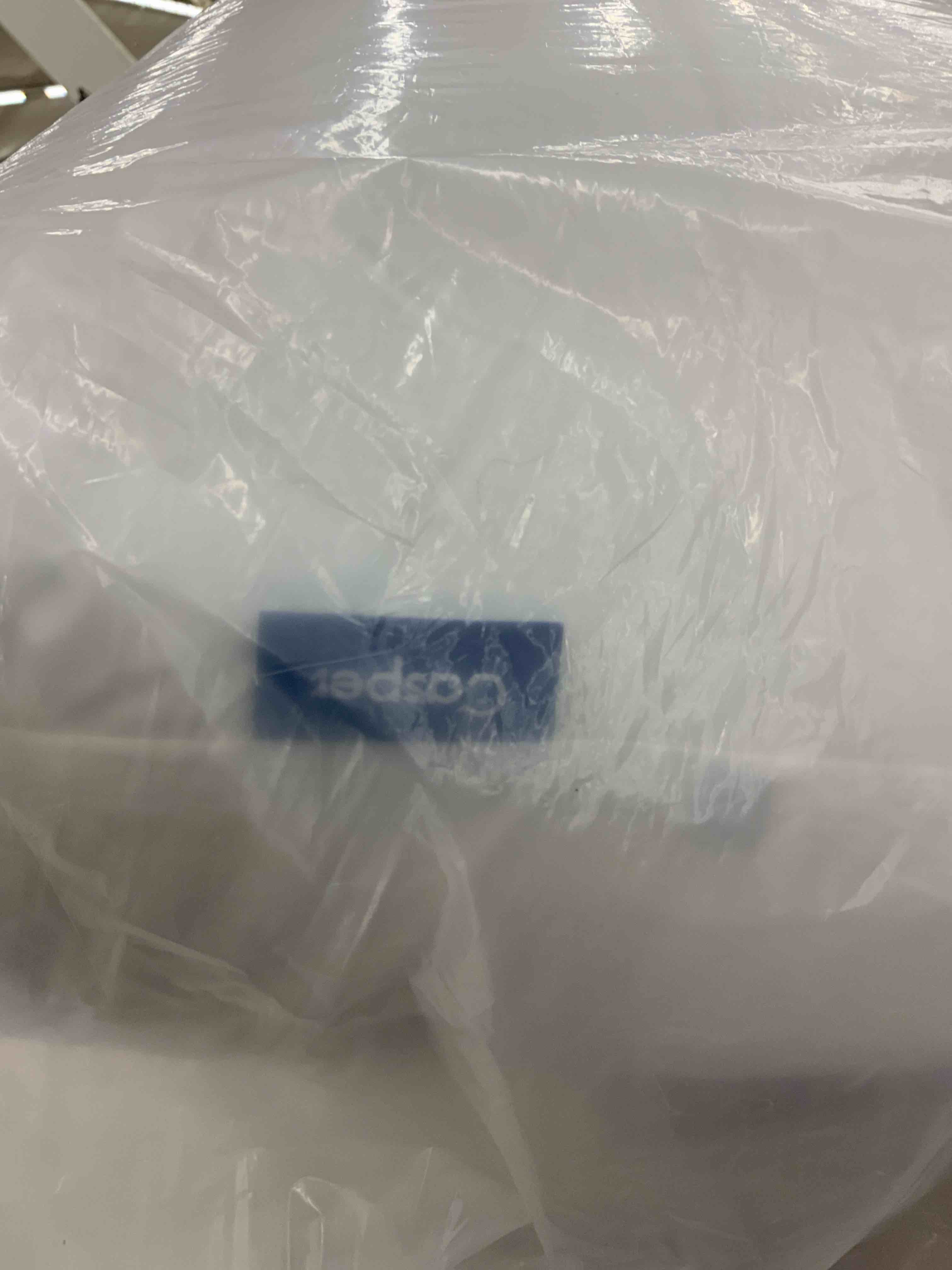 https://s3.amazonaws.com/lotting-images-prod/BoxBids/BXB0504971_1779381405453.jpeg