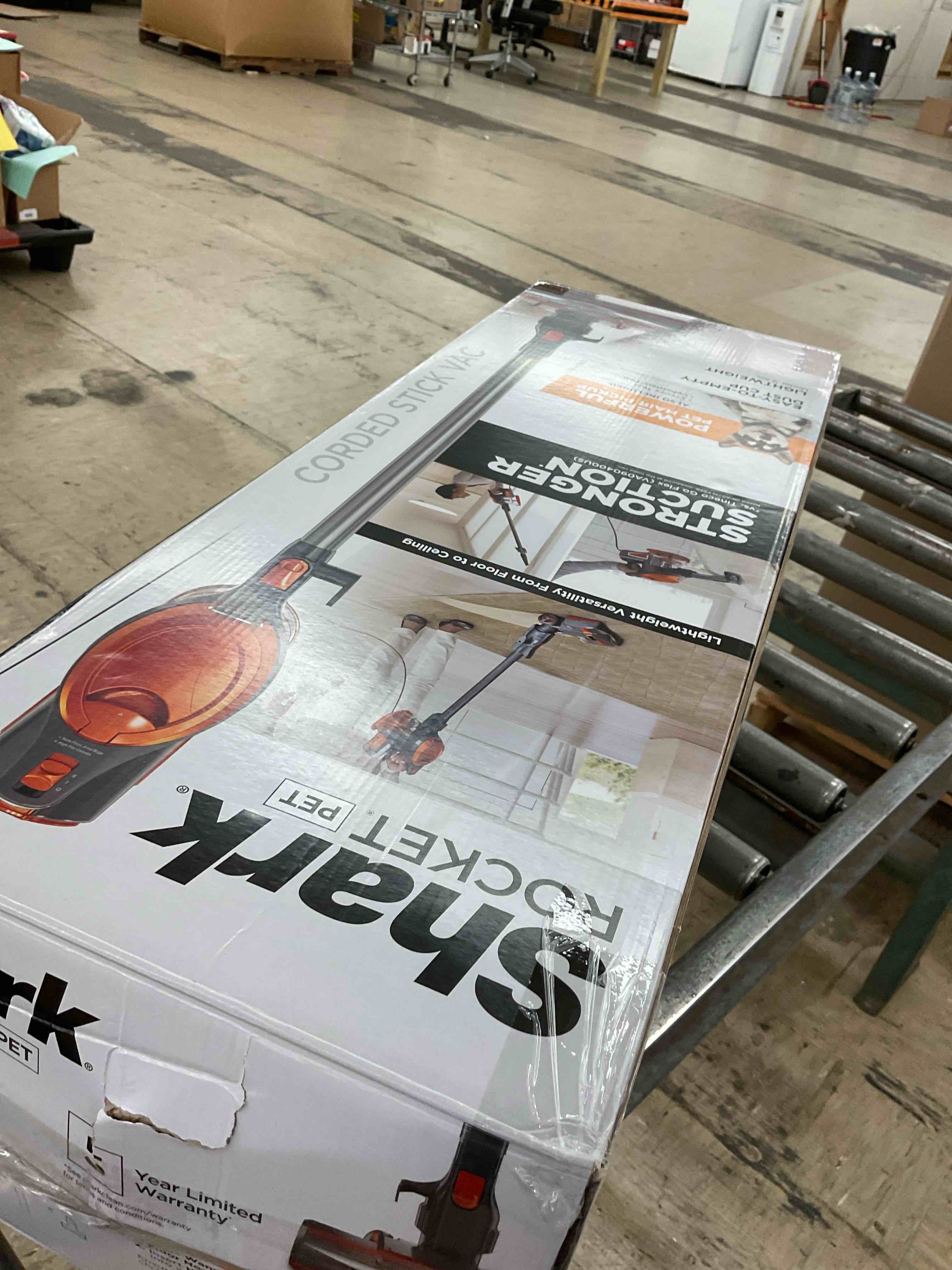https://s3.amazonaws.com/lotting-images-prod/BoxBids/BXB0504990_1779458337516.jpeg
