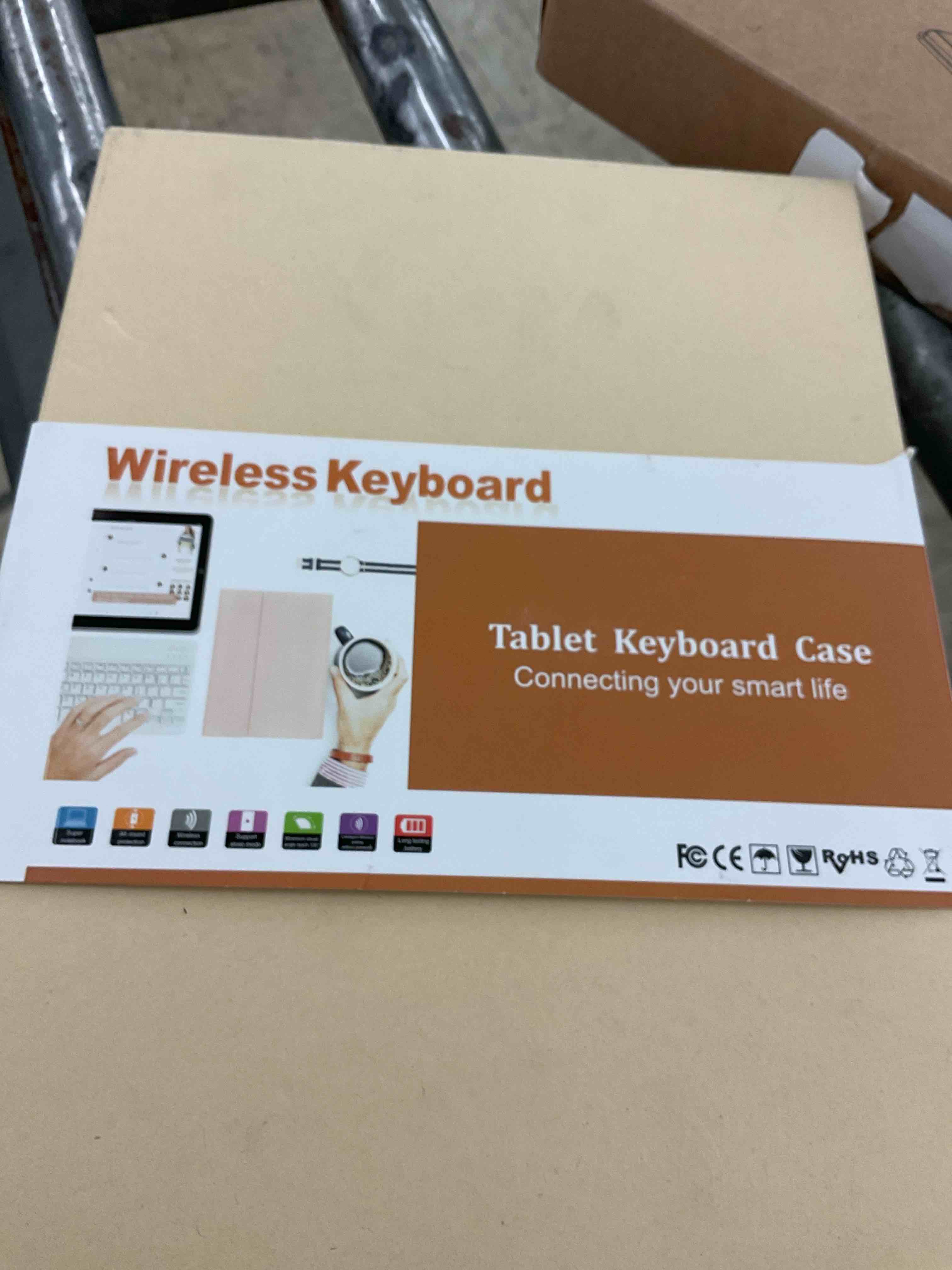 https://s3.amazonaws.com/lotting-images-prod/BoxBids/BXB0505008_1779465473121.jpeg