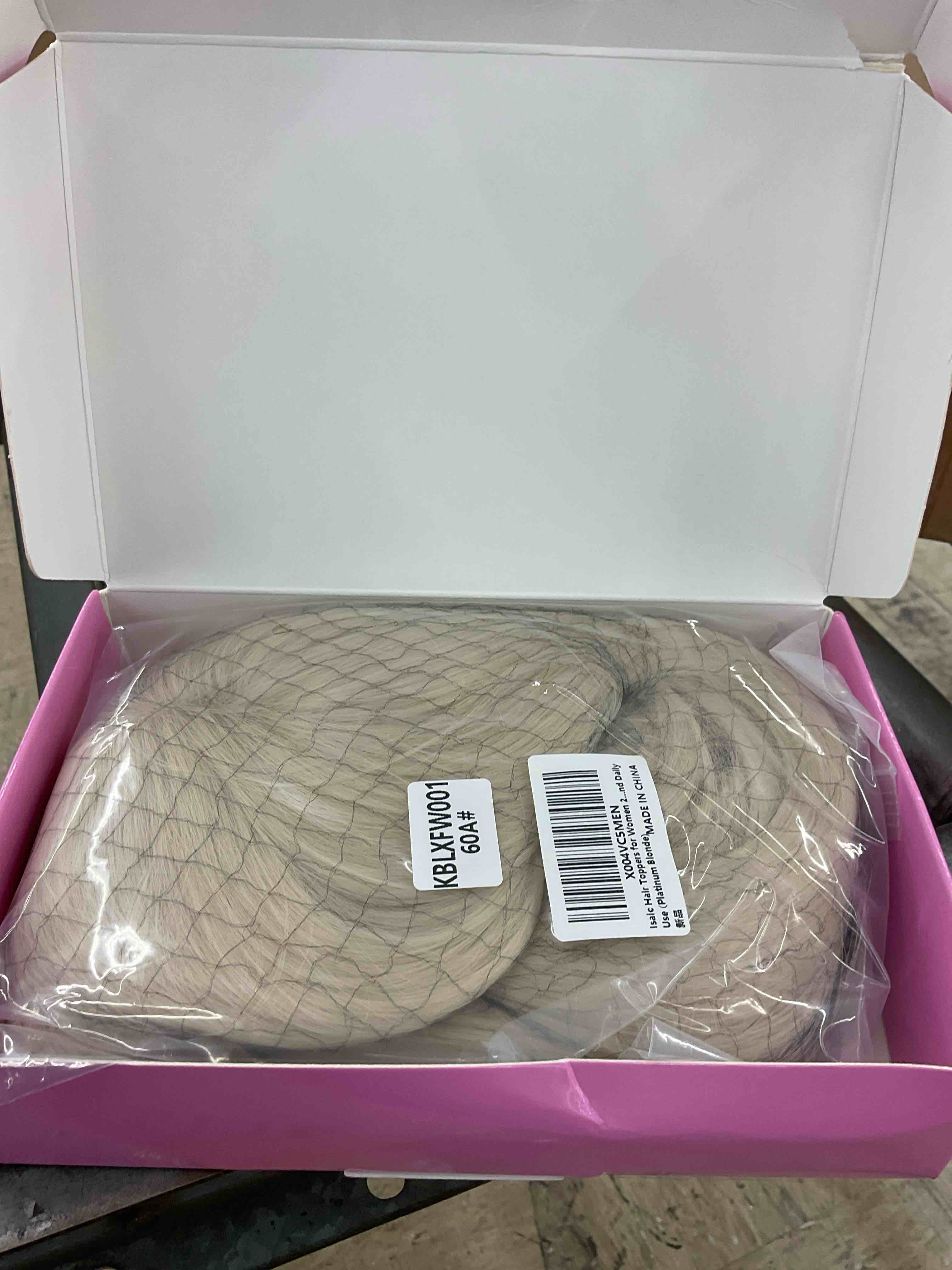 https://s3.amazonaws.com/lotting-images-prod/BoxBids/BXB0505020_1779469366323.jpeg