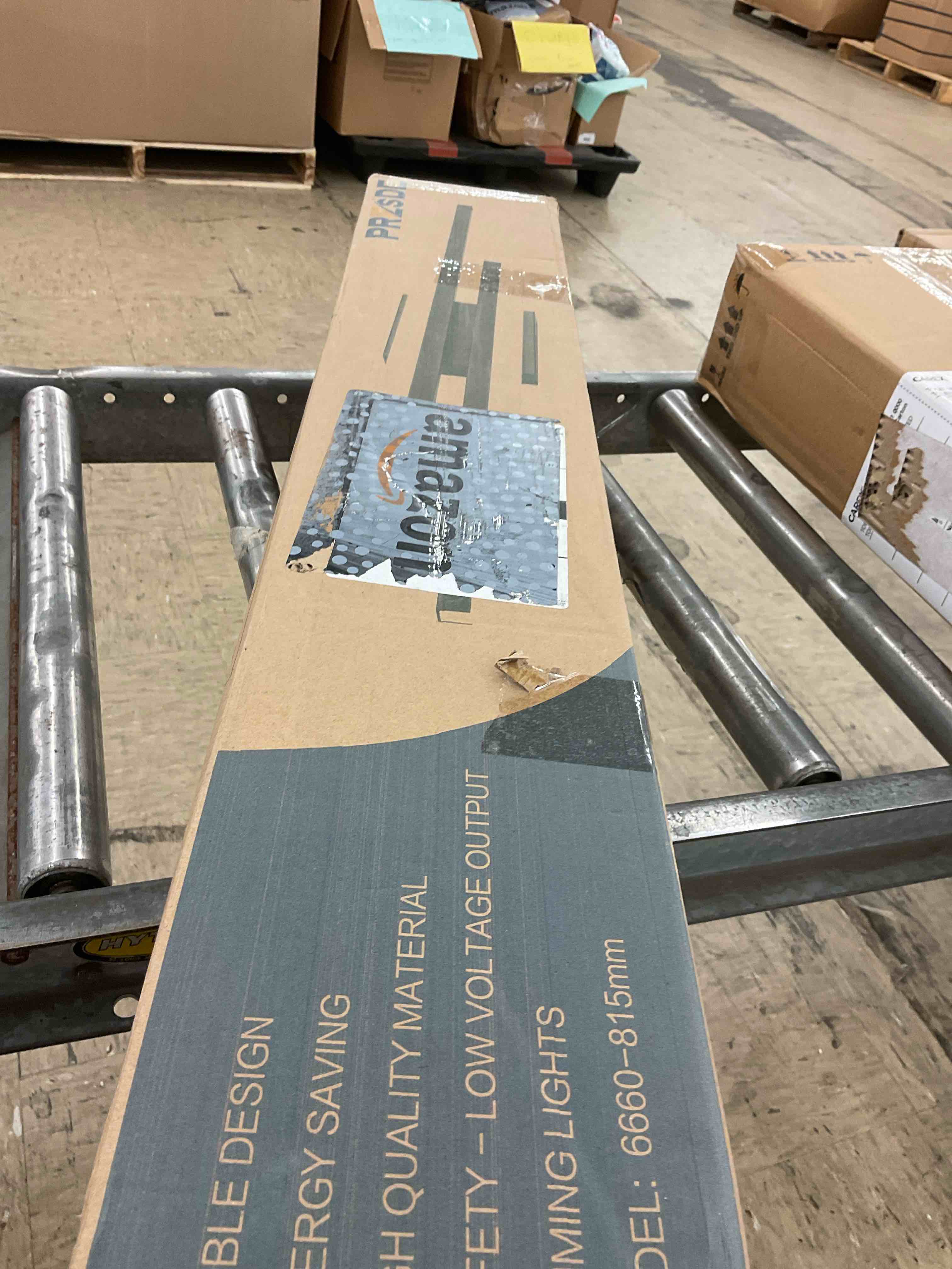 https://s3.amazonaws.com/lotting-images-prod/BoxBids/BXB0505038_1779474596735.jpeg