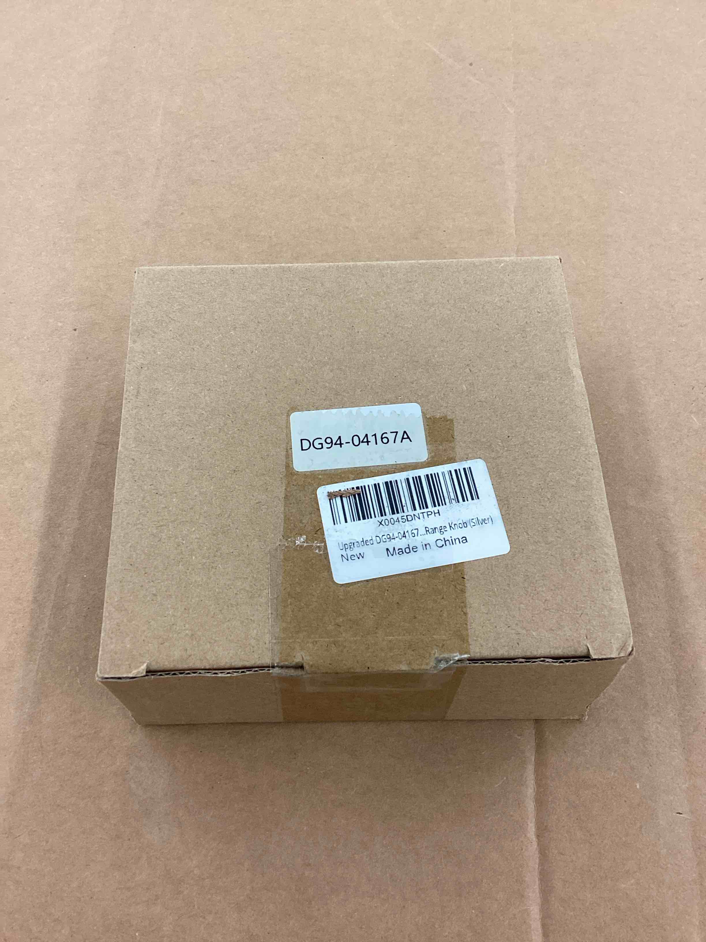 https://s3.amazonaws.com/lotting-images-prod/BoxBids/BXB0505124_1779804669599.jpeg