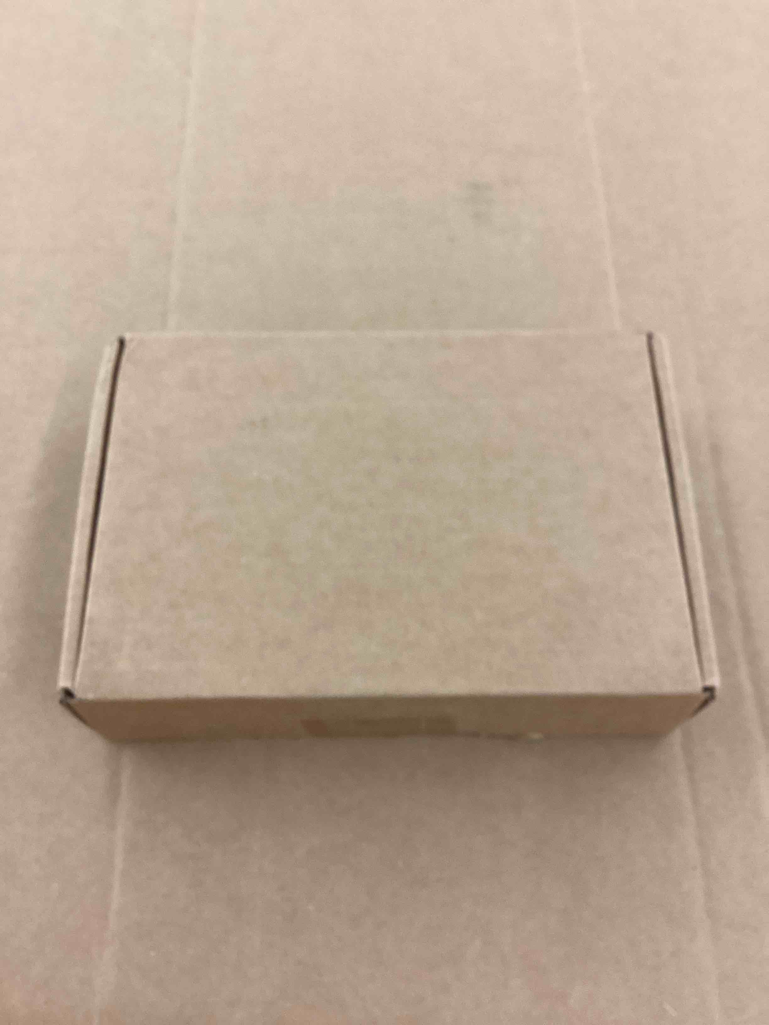 https://s3.amazonaws.com/lotting-images-prod/BoxBids/BXB0505130_1779805807278.jpeg