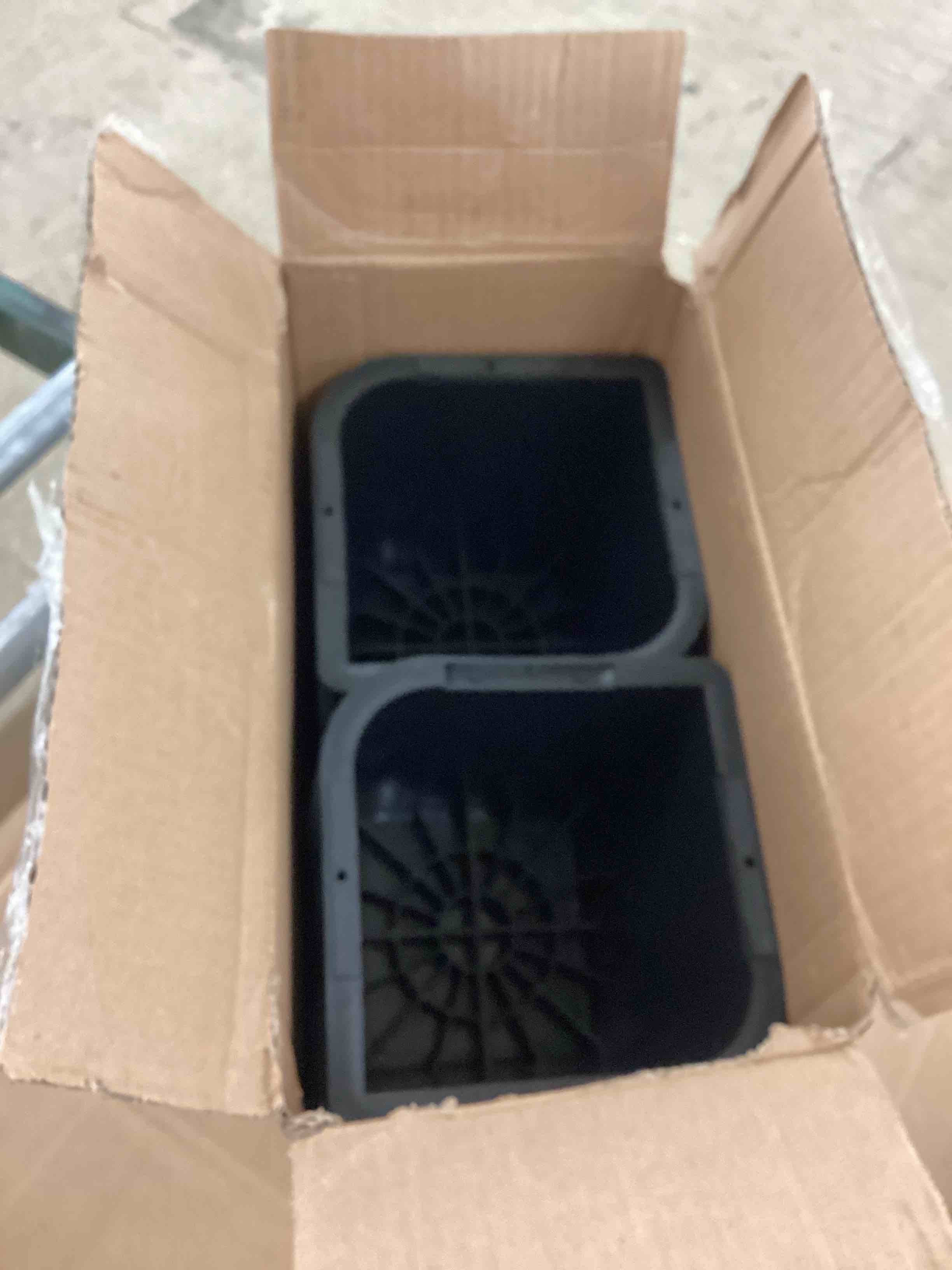 https://s3.amazonaws.com/lotting-images-prod/BoxBids/BXB0505141_1779807122983.jpeg