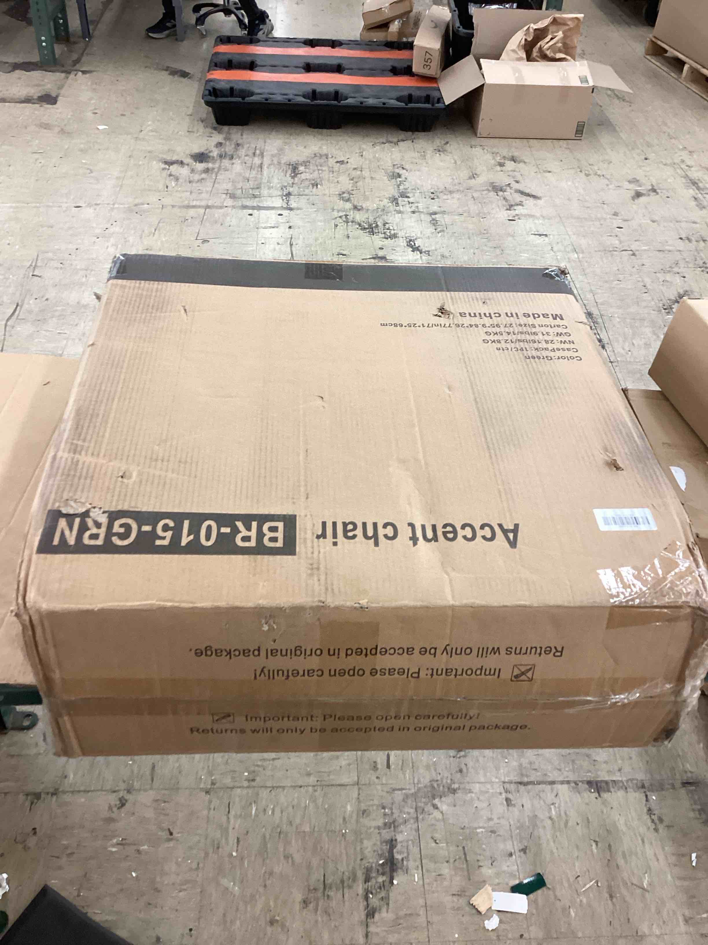 https://s3.amazonaws.com/lotting-images-prod/BoxBids/BXB0505143_1779806552327.jpeg