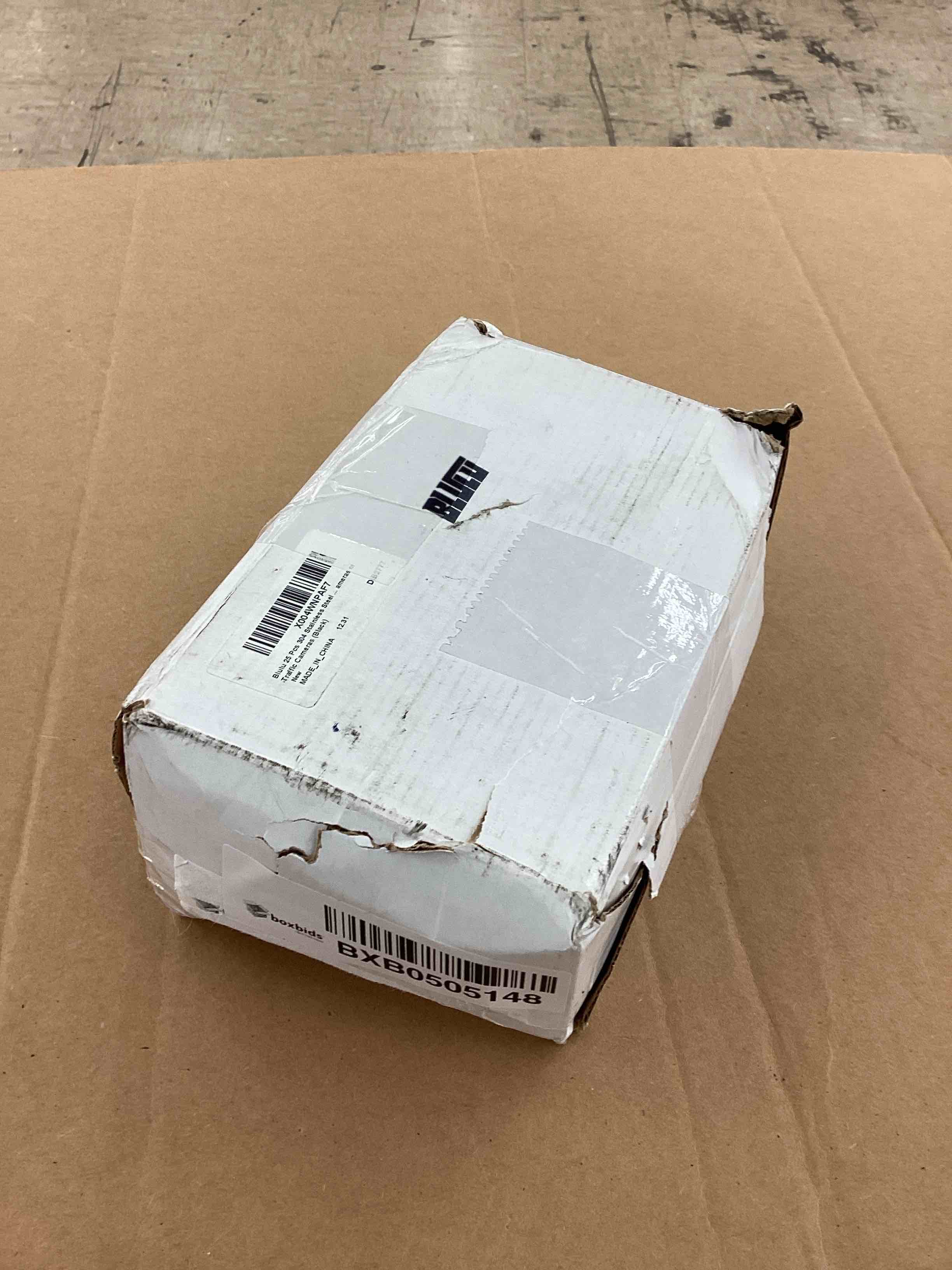 https://s3.amazonaws.com/lotting-images-prod/BoxBids/BXB0505148_1779809725986.jpeg