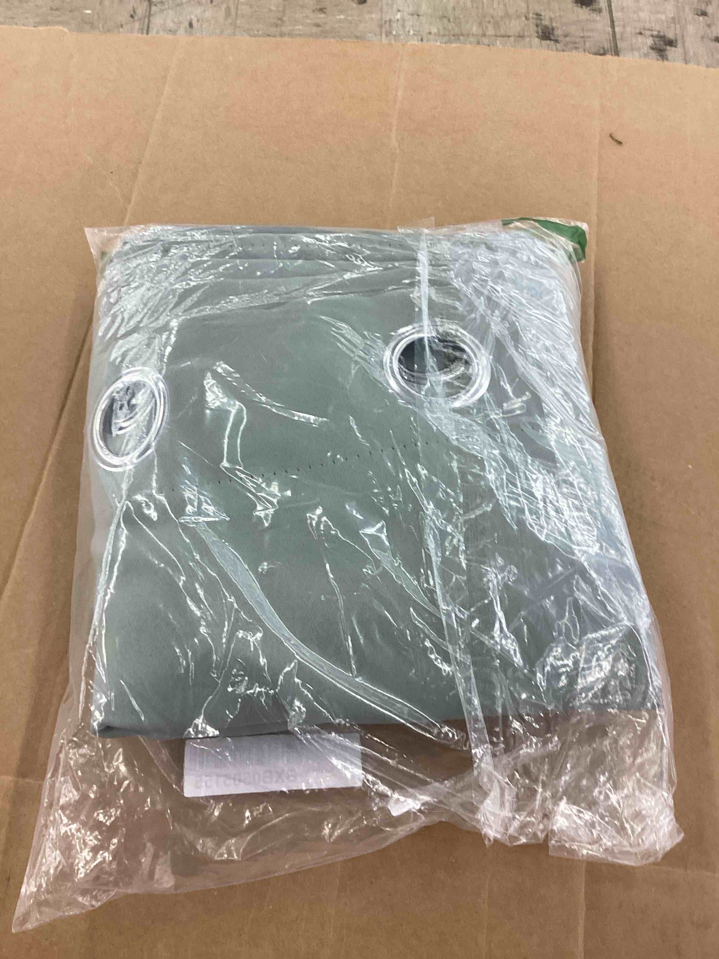 https://s3.amazonaws.com/lotting-images-prod/BoxBids/BXB0505155_1779808643723.jpeg
