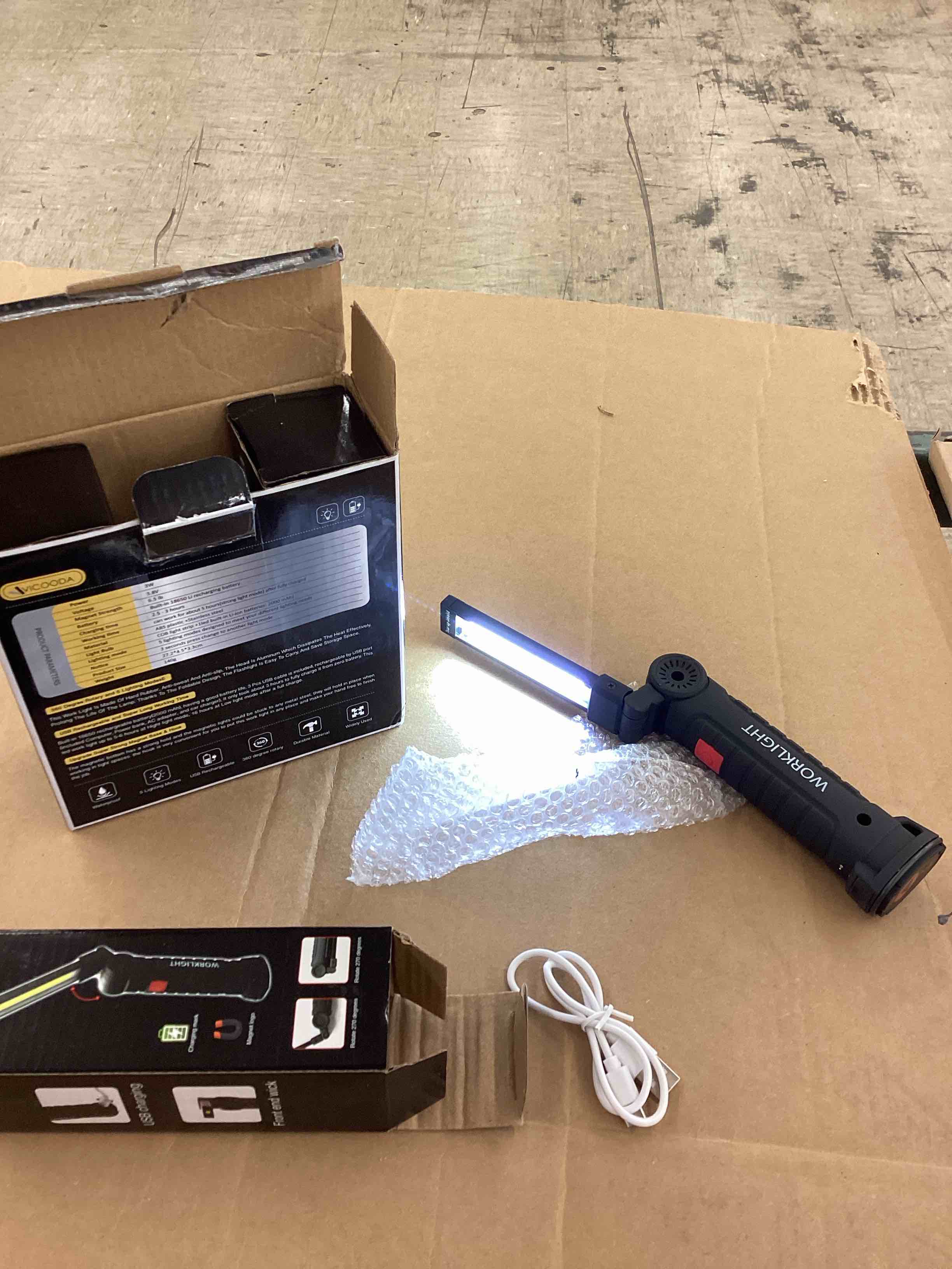https://s3.amazonaws.com/lotting-images-prod/BoxBids/BXB0505160_1779808564647.jpeg