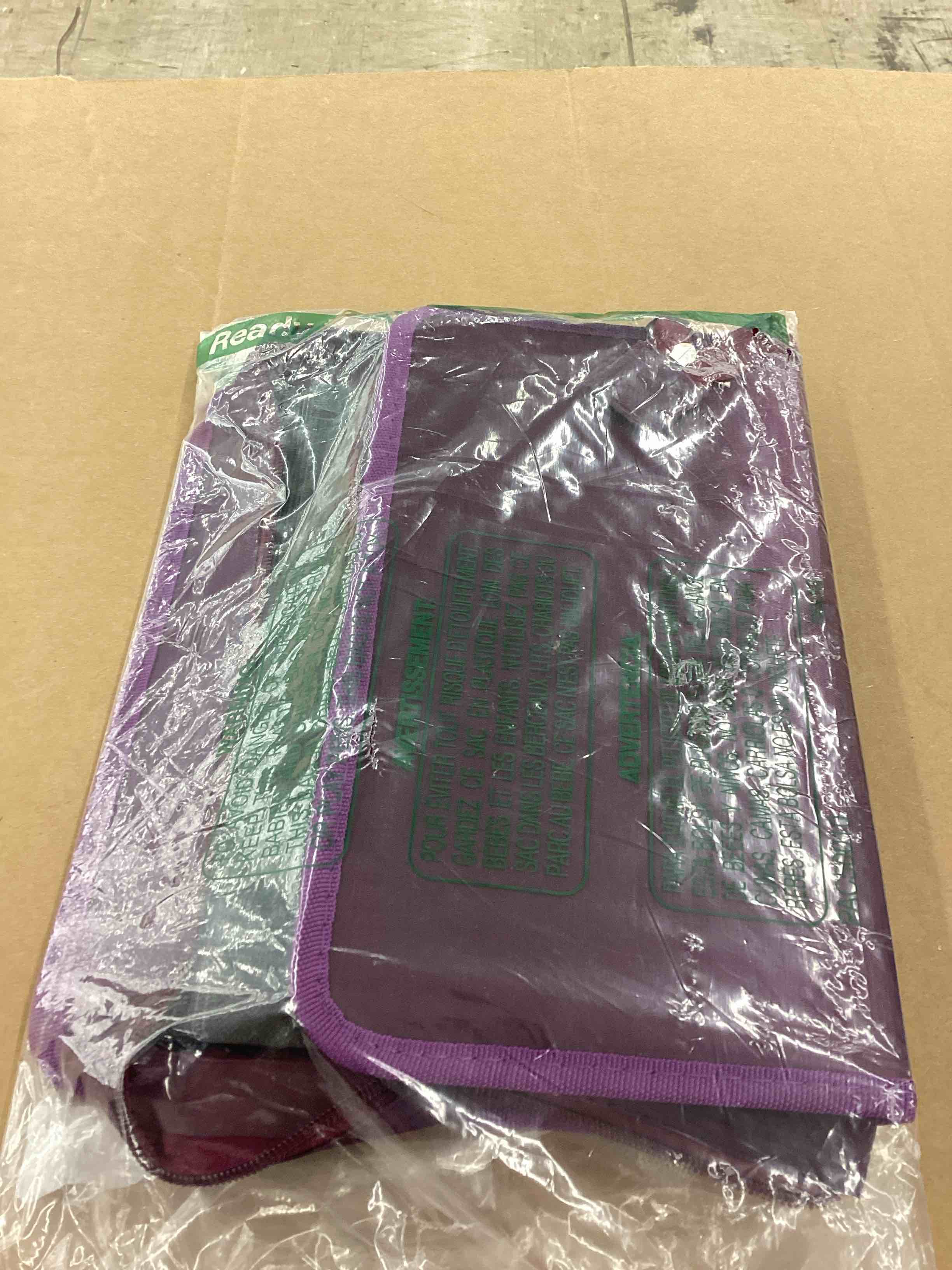 https://s3.amazonaws.com/lotting-images-prod/BoxBids/BXB0505172_1779813230862.jpeg