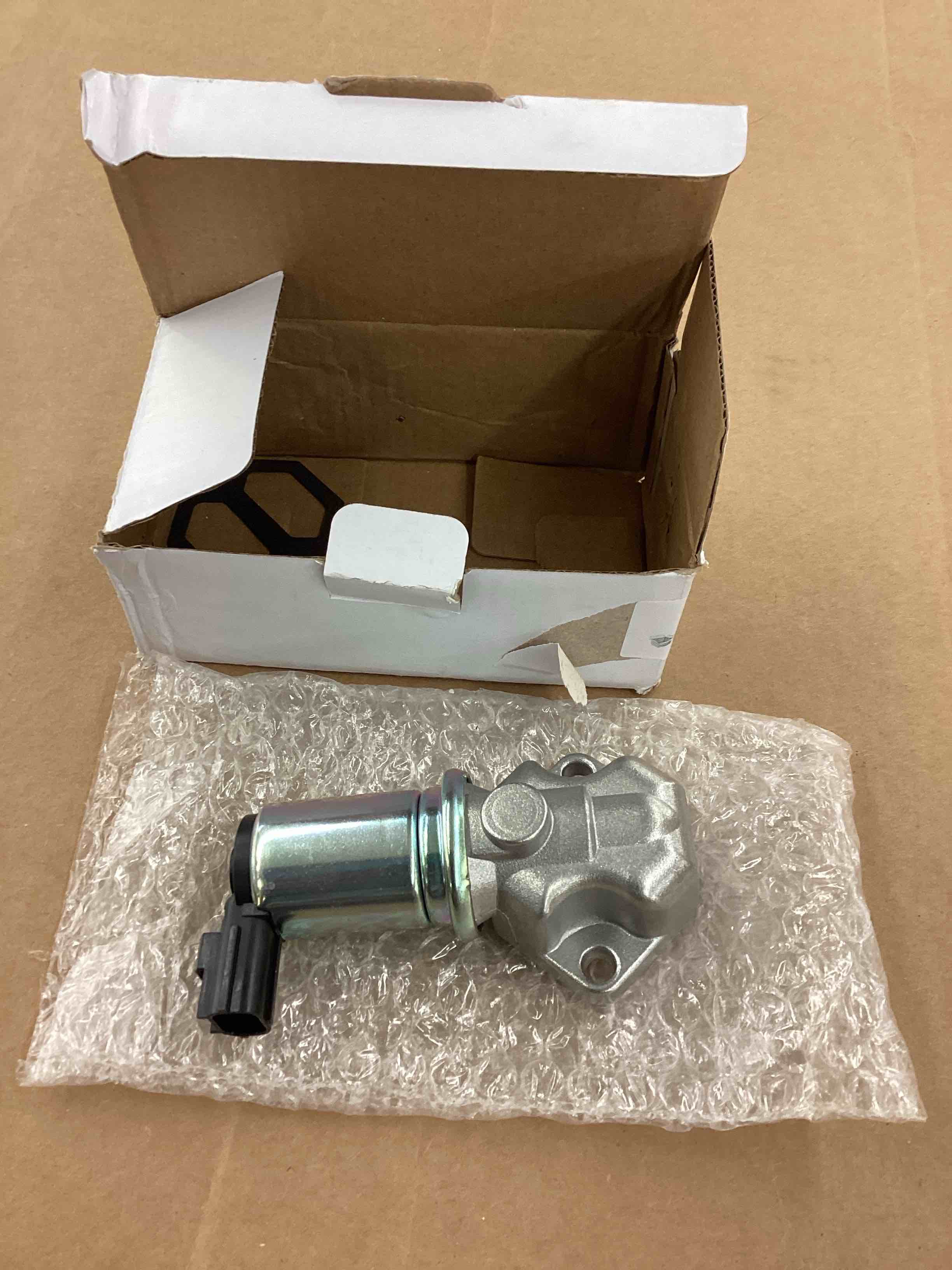 https://s3.amazonaws.com/lotting-images-prod/BoxBids/BXB0505177_1779812871043.jpeg