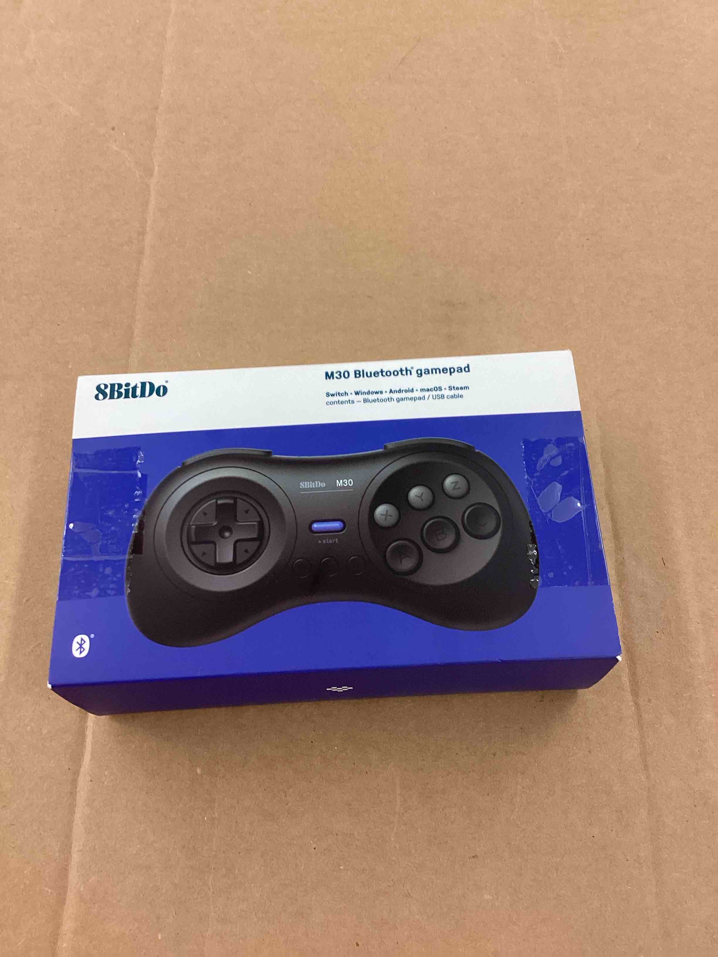 https://s3.amazonaws.com/lotting-images-prod/BoxBids/BXB0505178_1779813091737.jpeg
