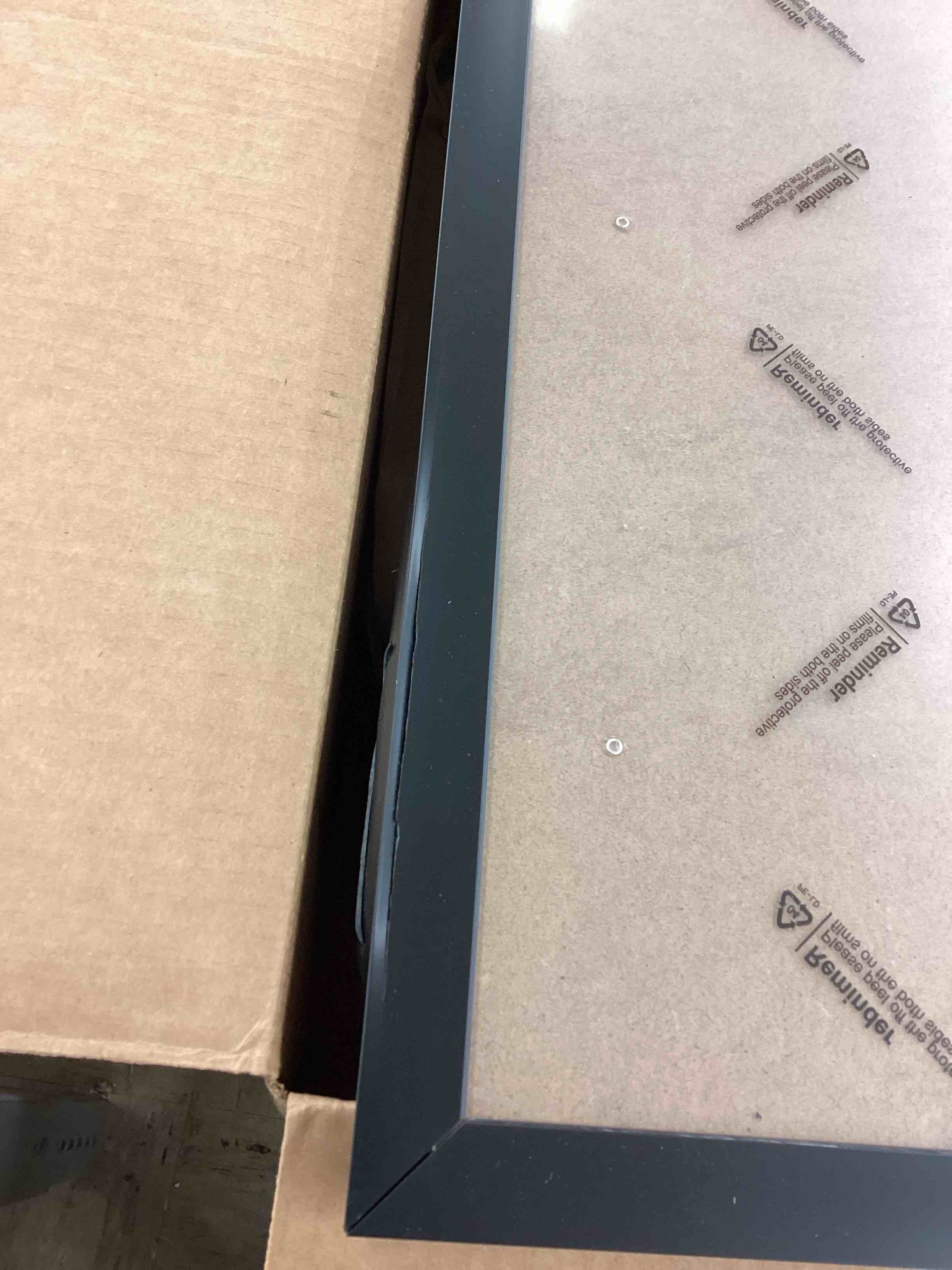 https://s3.amazonaws.com/lotting-images-prod/BoxBids/BXB0505190_1779820159489.jpeg