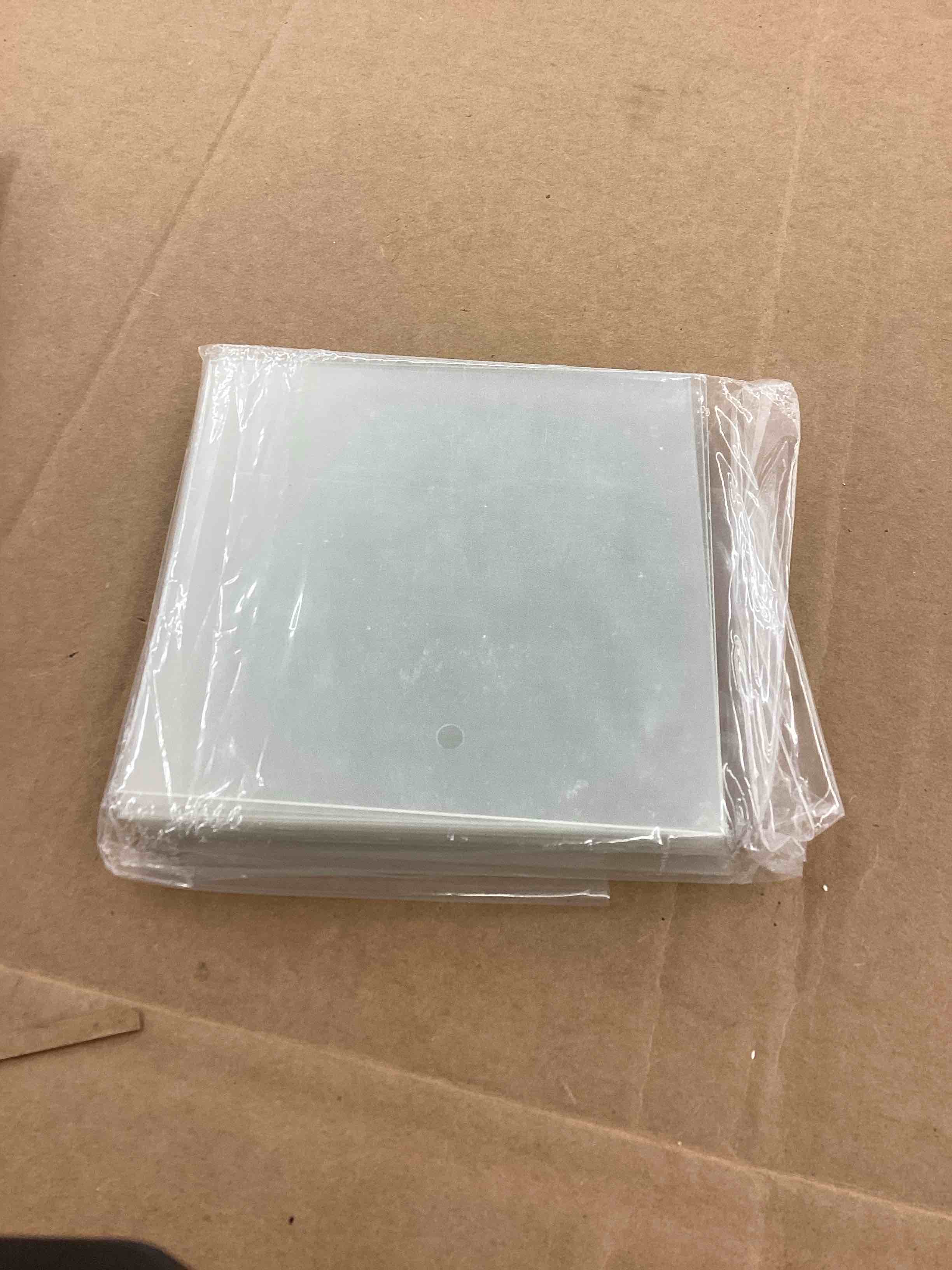 https://s3.amazonaws.com/lotting-images-prod/BoxBids/BXB0505227_1779887990959.jpeg