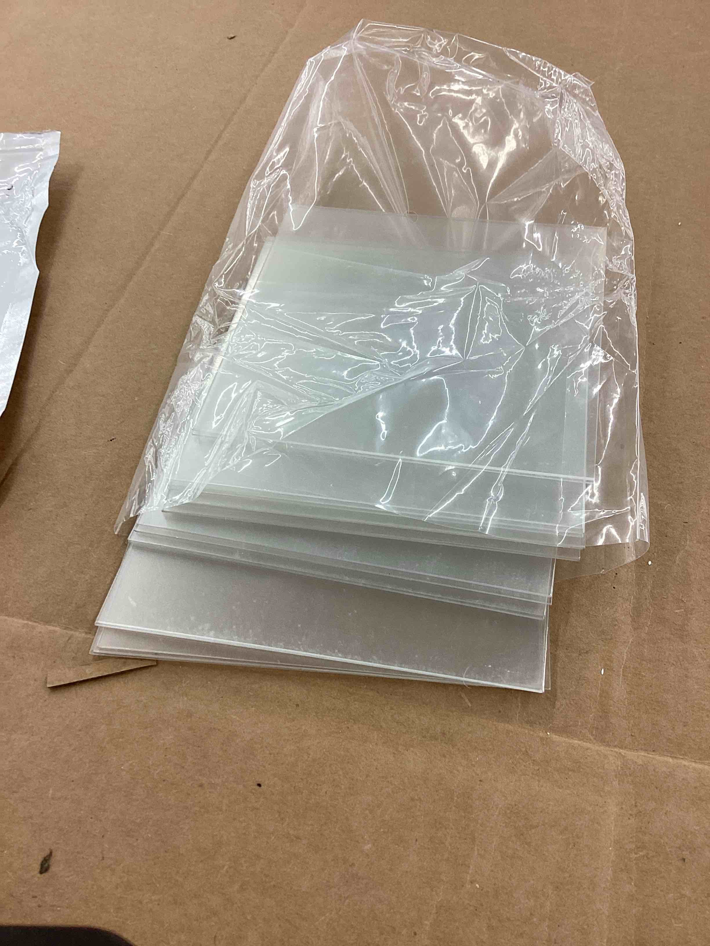 https://s3.amazonaws.com/lotting-images-prod/BoxBids/BXB0505227_1779888003018.jpeg