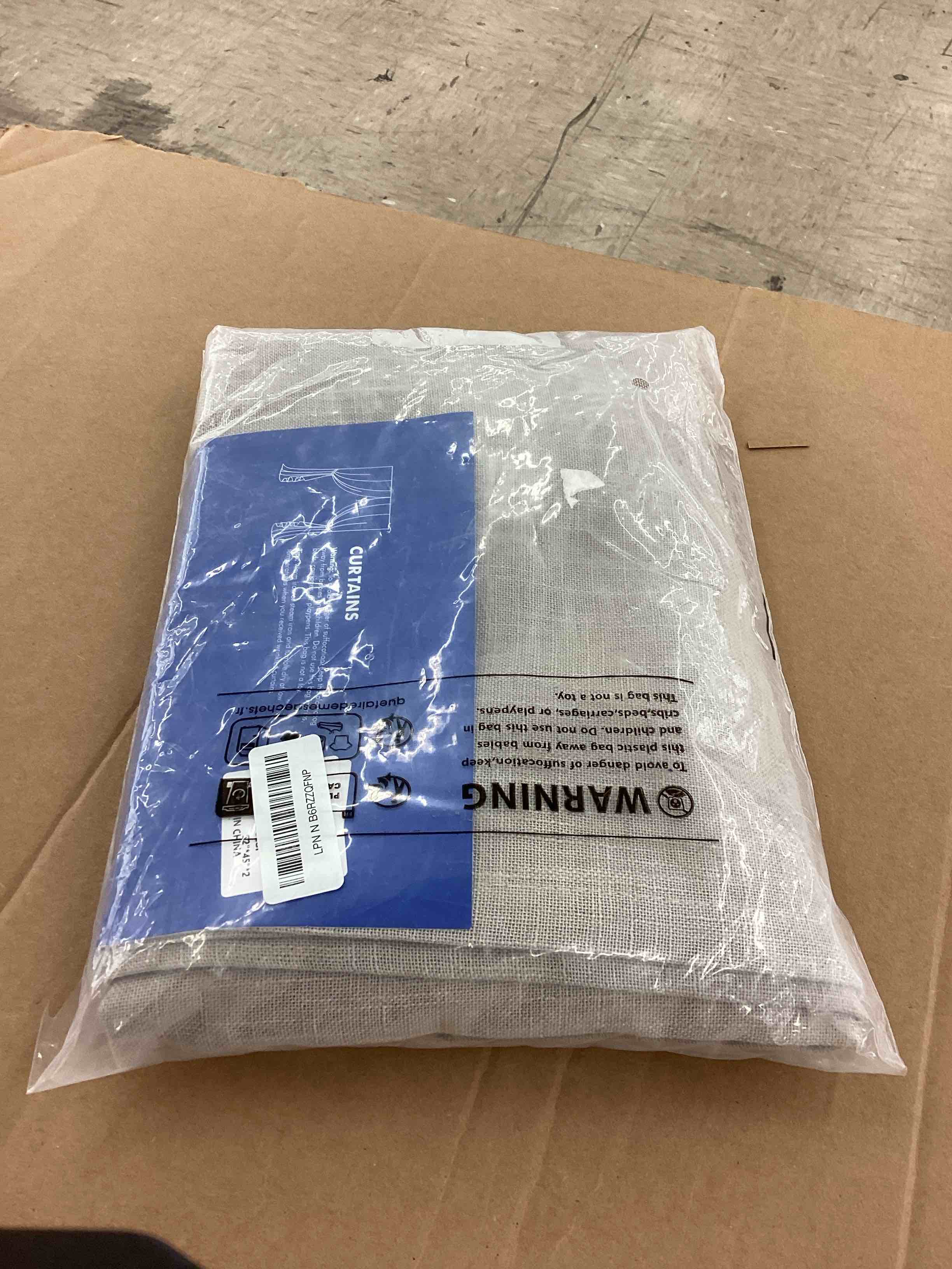 https://s3.amazonaws.com/lotting-images-prod/BoxBids/BXB0505247_1779890499448.jpeg