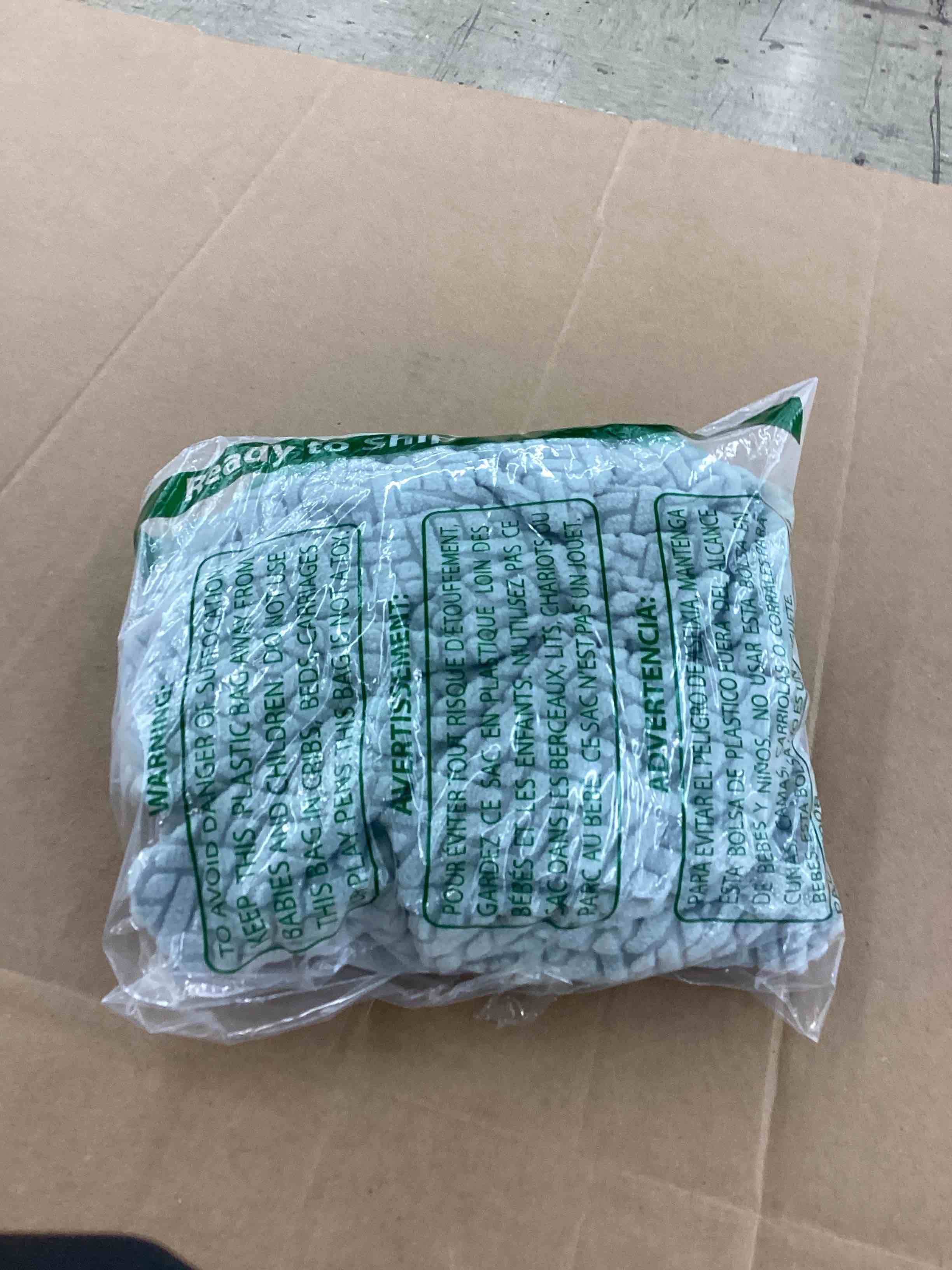https://s3.amazonaws.com/lotting-images-prod/BoxBids/BXB0505256_1779892793366.jpeg