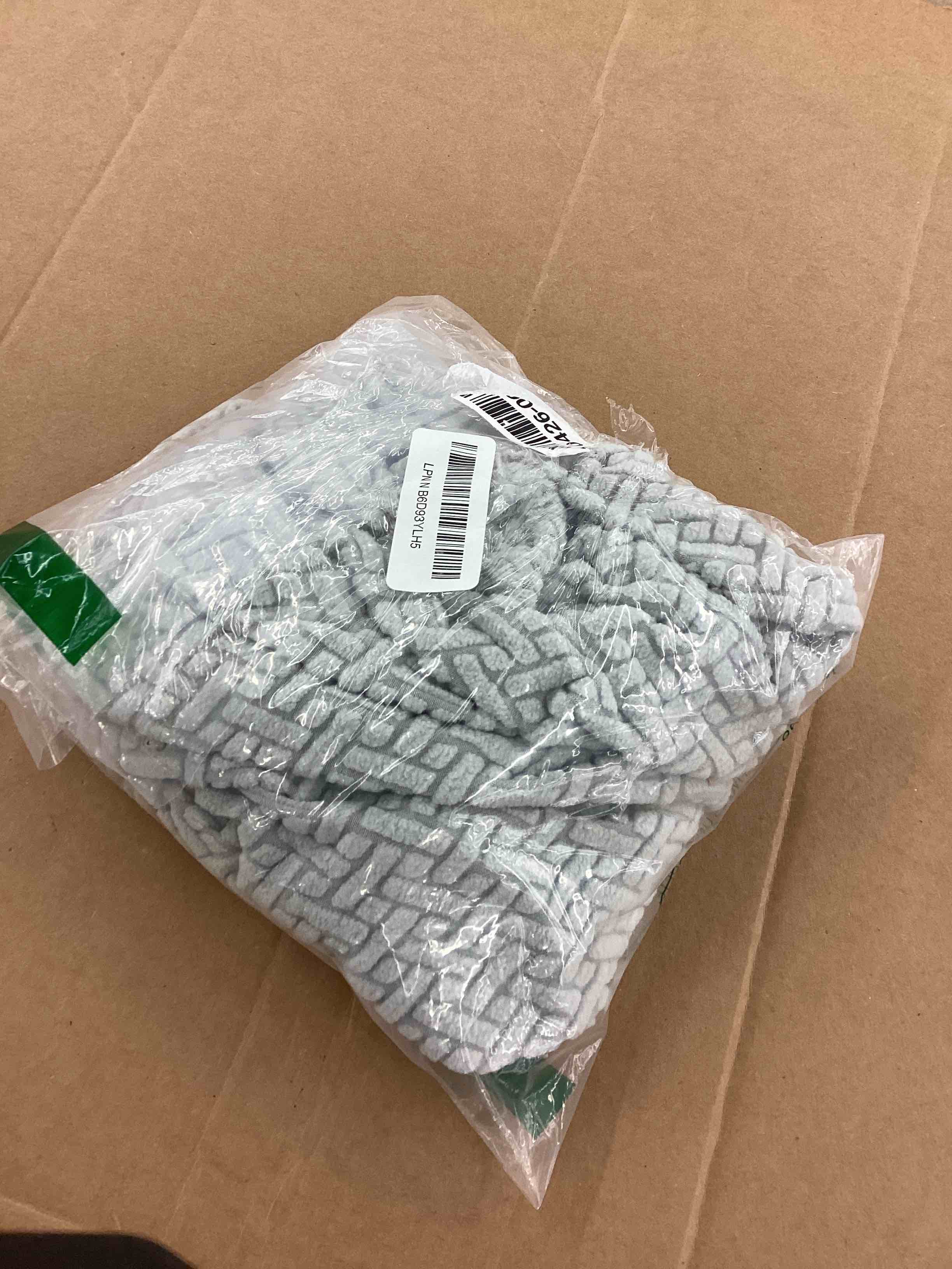 https://s3.amazonaws.com/lotting-images-prod/BoxBids/BXB0505256_1779892797030.jpeg