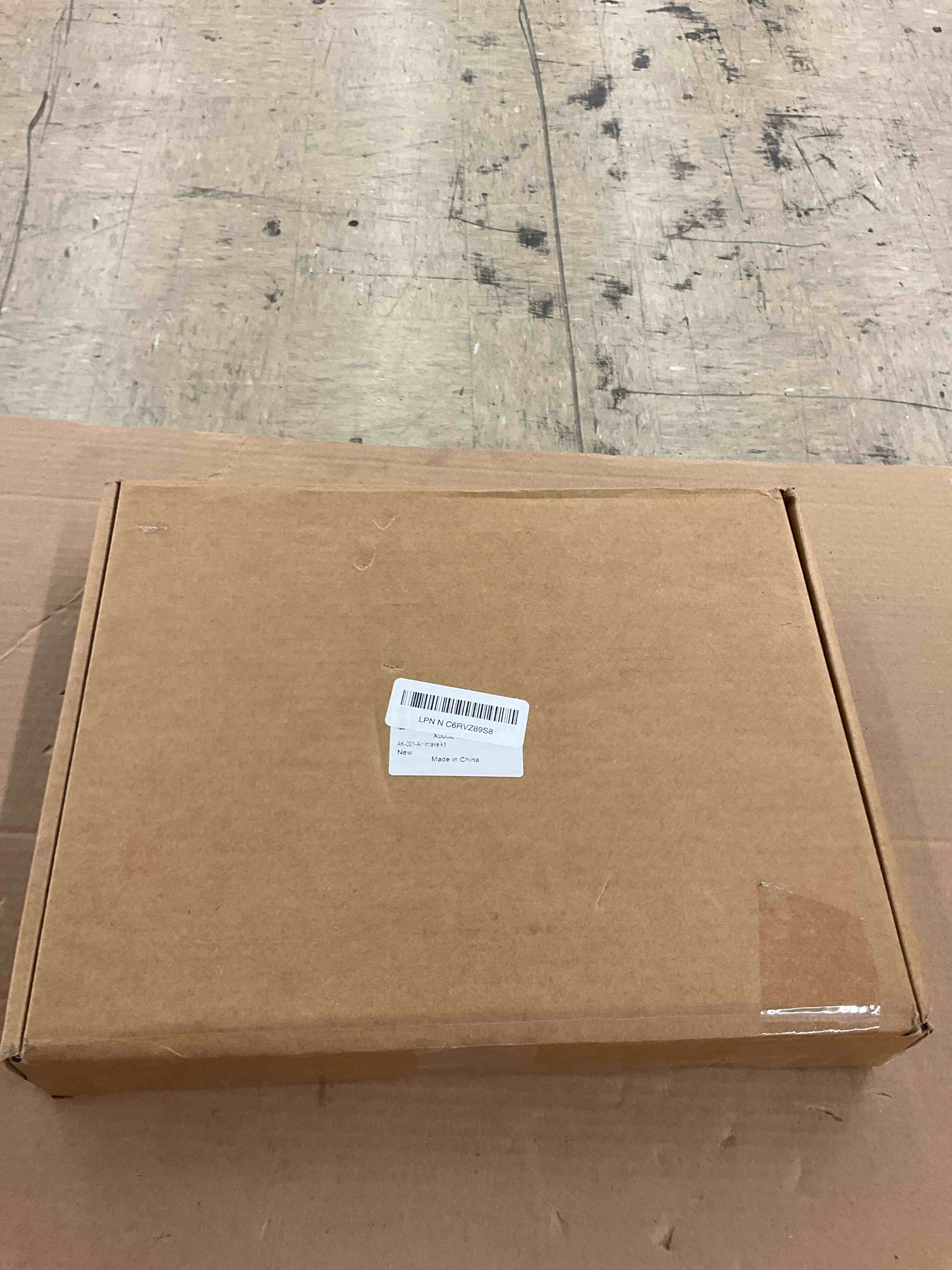https://s3.amazonaws.com/lotting-images-prod/BoxBids/BXB0505635_1779127923291.jpeg