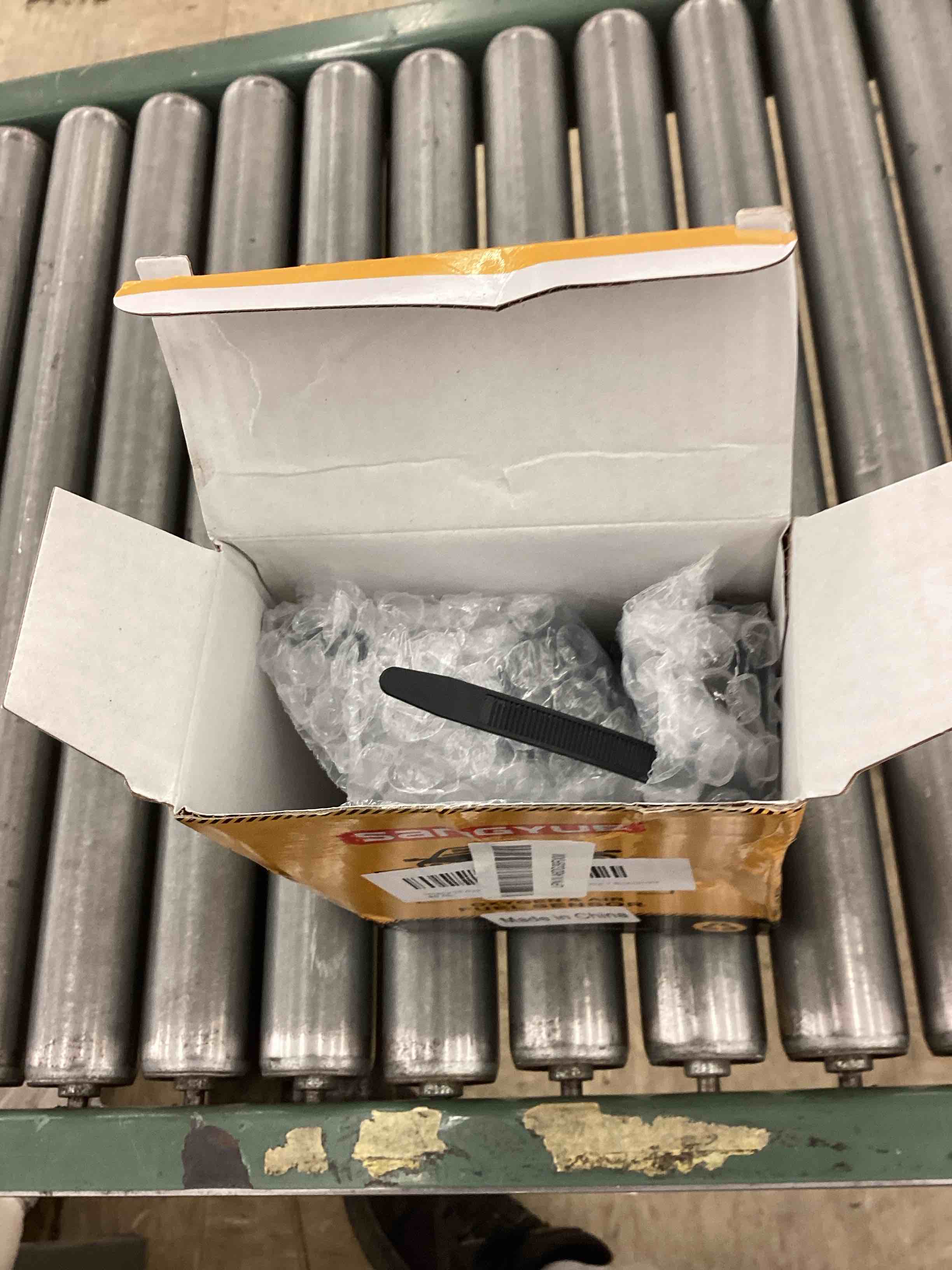 https://s3.amazonaws.com/lotting-images-prod/BoxBids/BXB0506119_1779995990720.jpeg