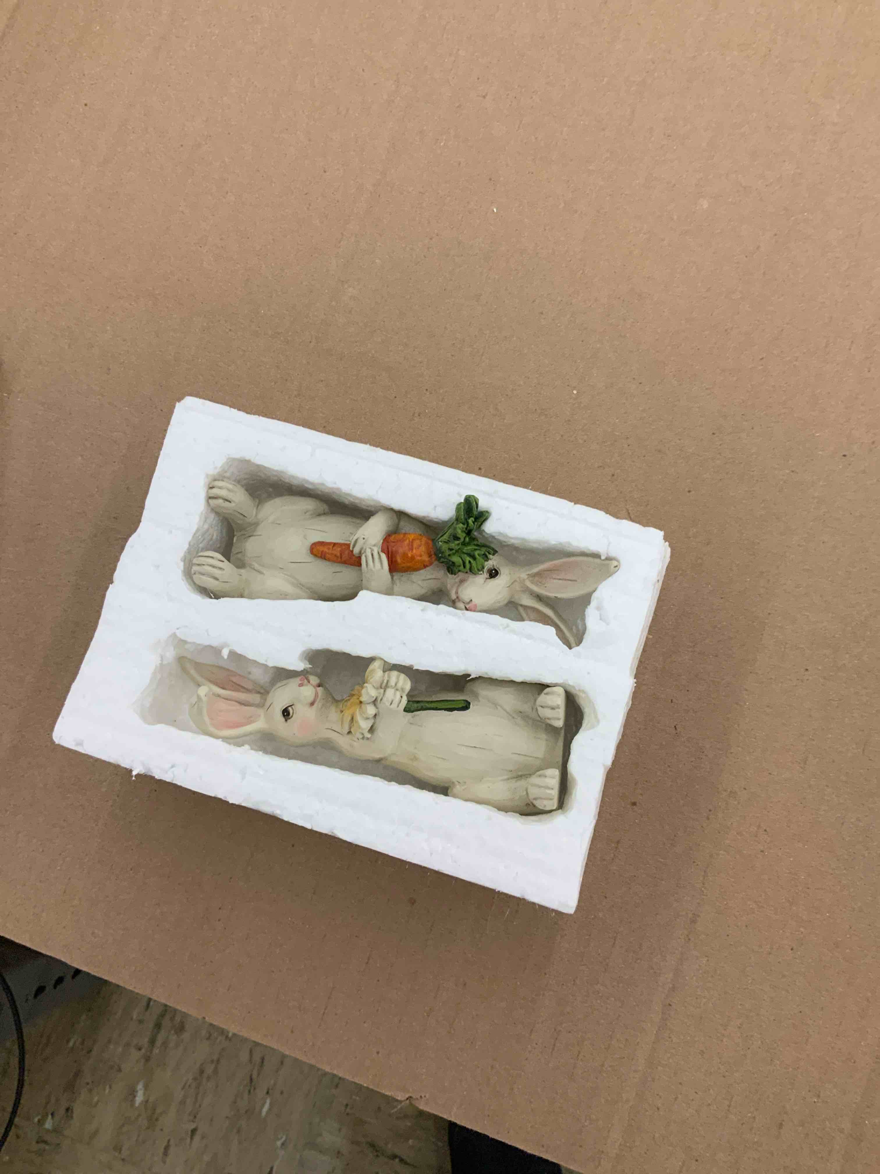 https://s3.amazonaws.com/lotting-images-prod/BoxBids/BXB0506155_1780408455844.jpeg