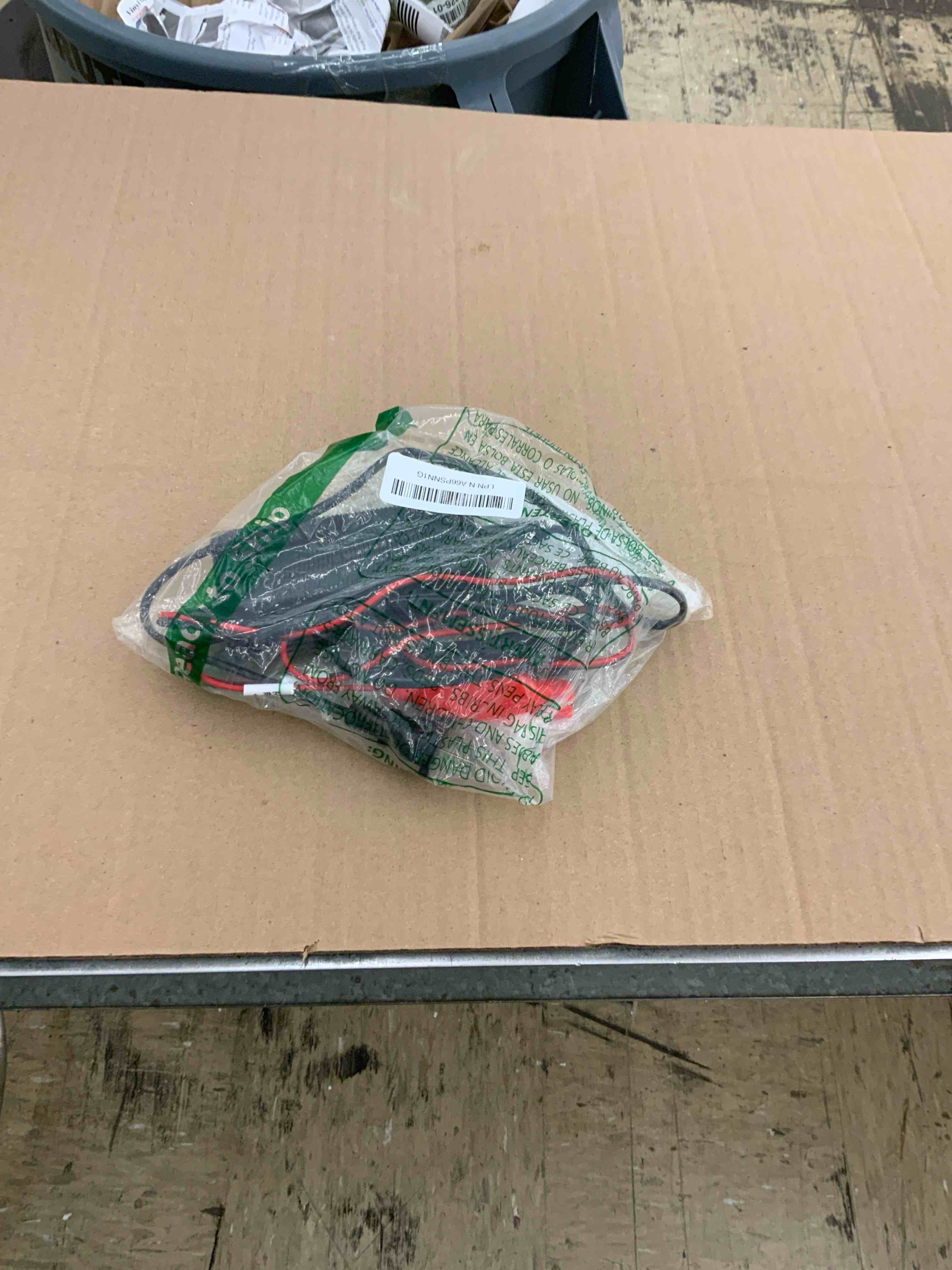 https://s3.amazonaws.com/lotting-images-prod/BoxBids/BXB0506171_1780410383525.jpeg