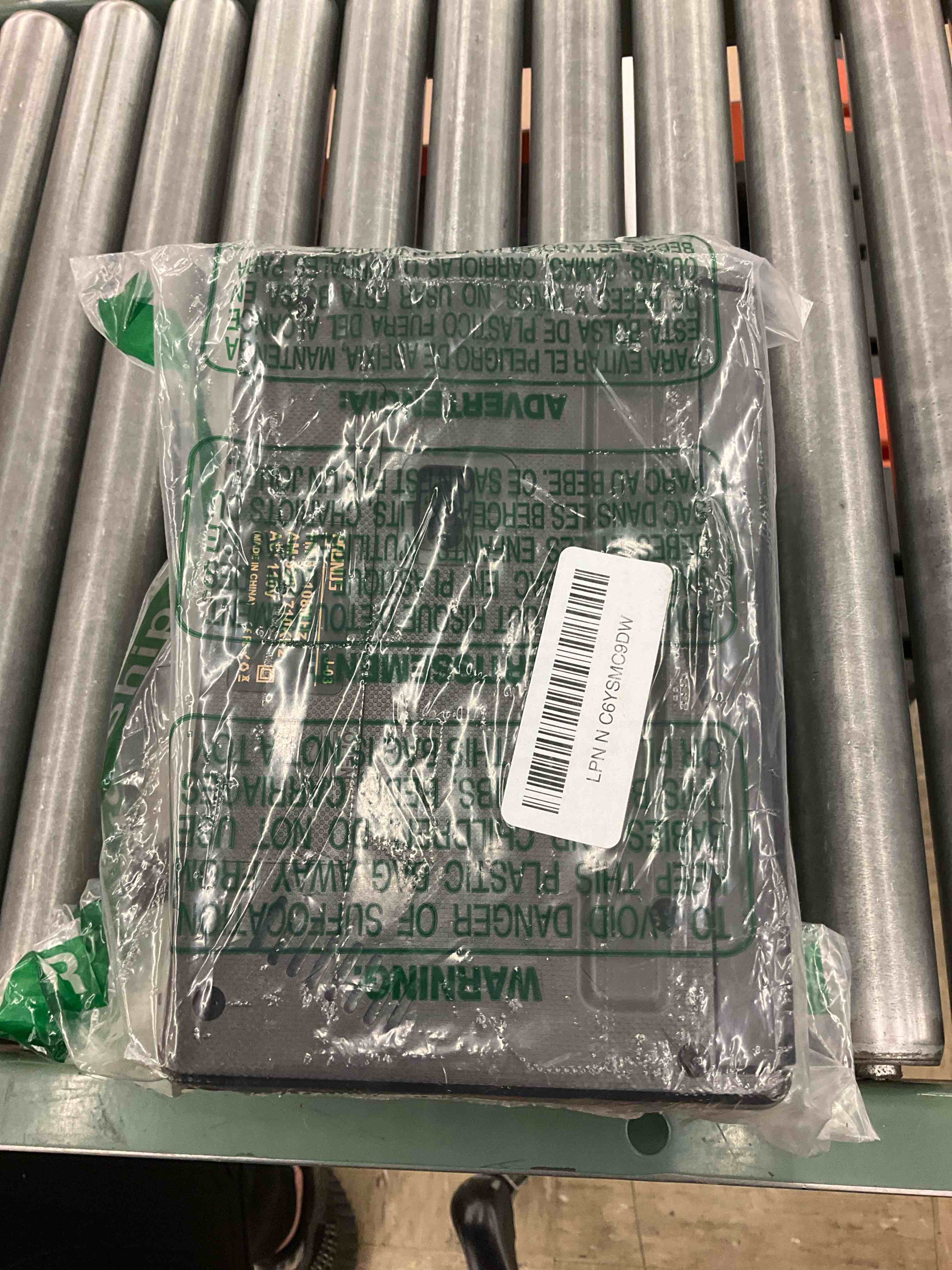 https://s3.amazonaws.com/lotting-images-prod/BoxBids/BXB0506185_1779900679613.jpeg