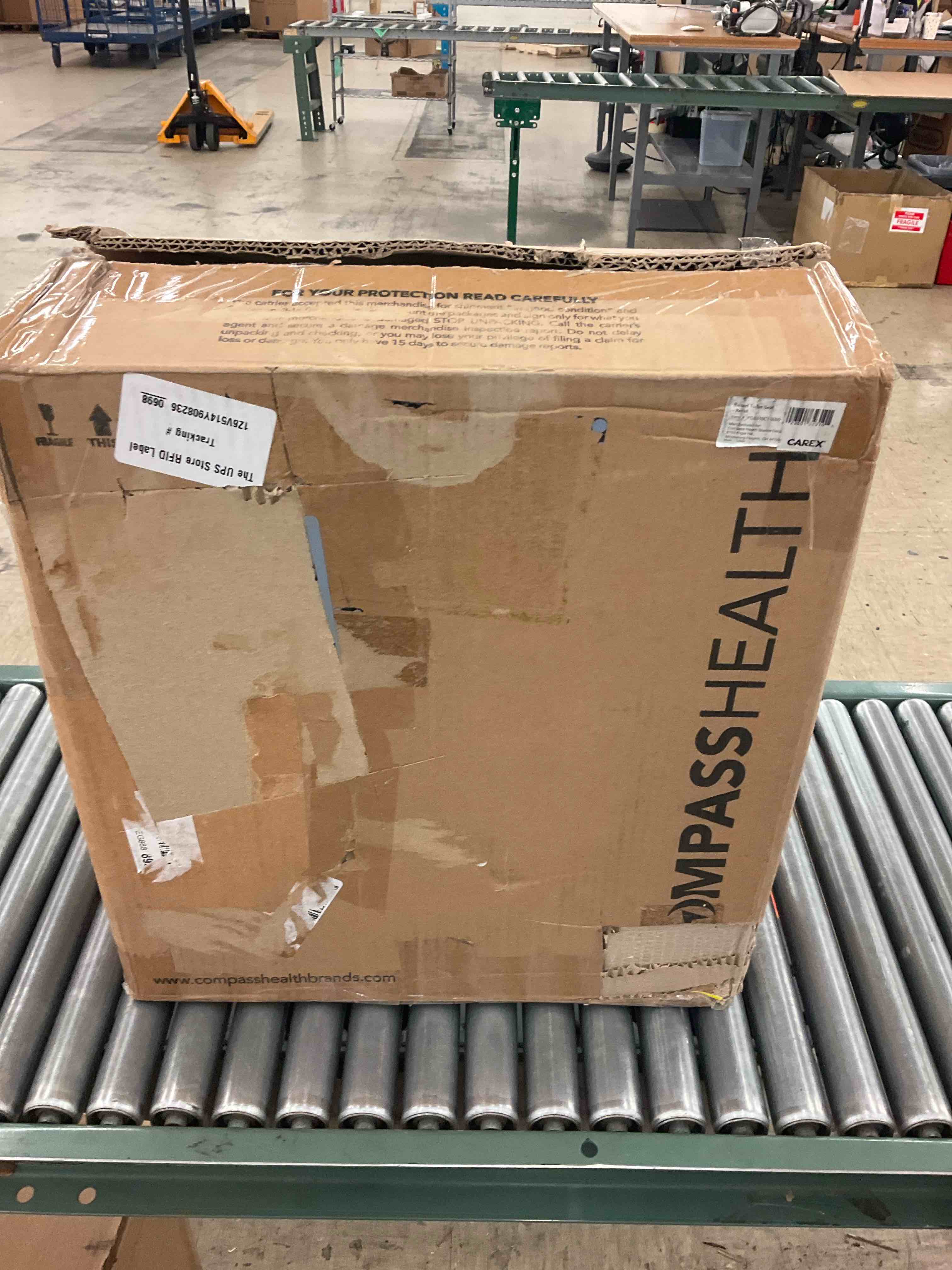 https://s3.amazonaws.com/lotting-images-prod/BoxBids/BXB0506325_1780076098187.jpeg