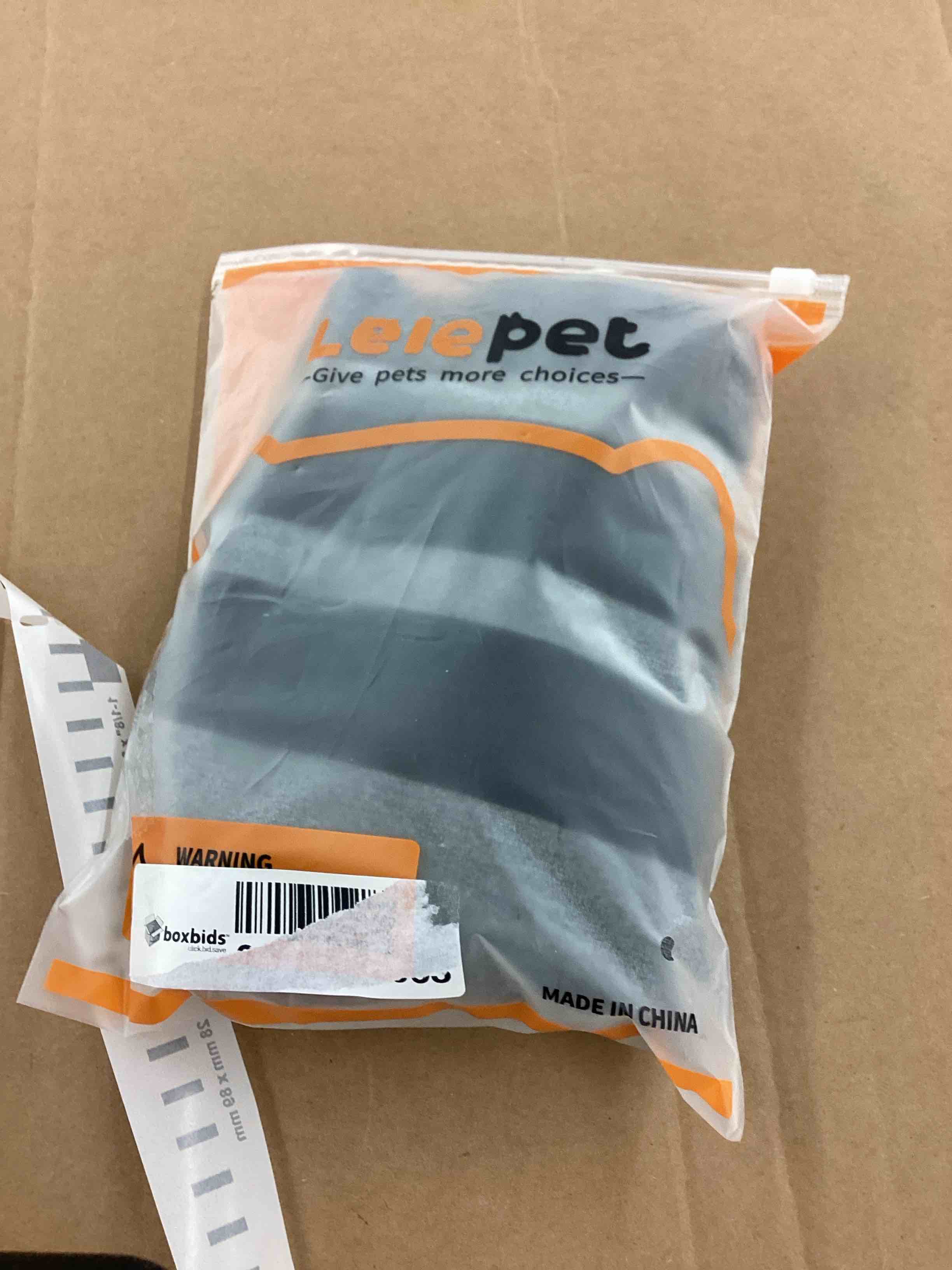 https://s3.amazonaws.com/lotting-images-prod/BoxBids/BXB0506420_1779903970132.jpeg