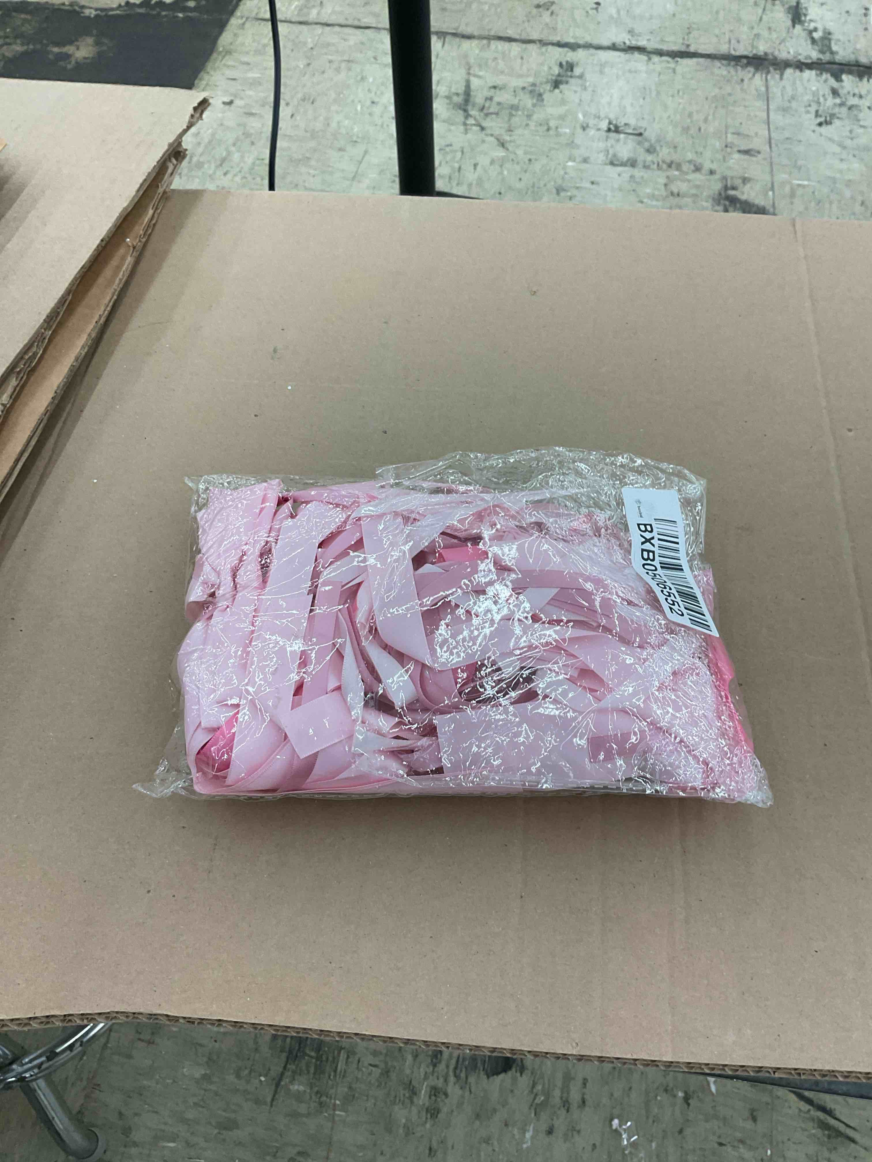 https://s3.amazonaws.com/lotting-images-prod/BoxBids/BXB0506552_1779728271920.jpeg