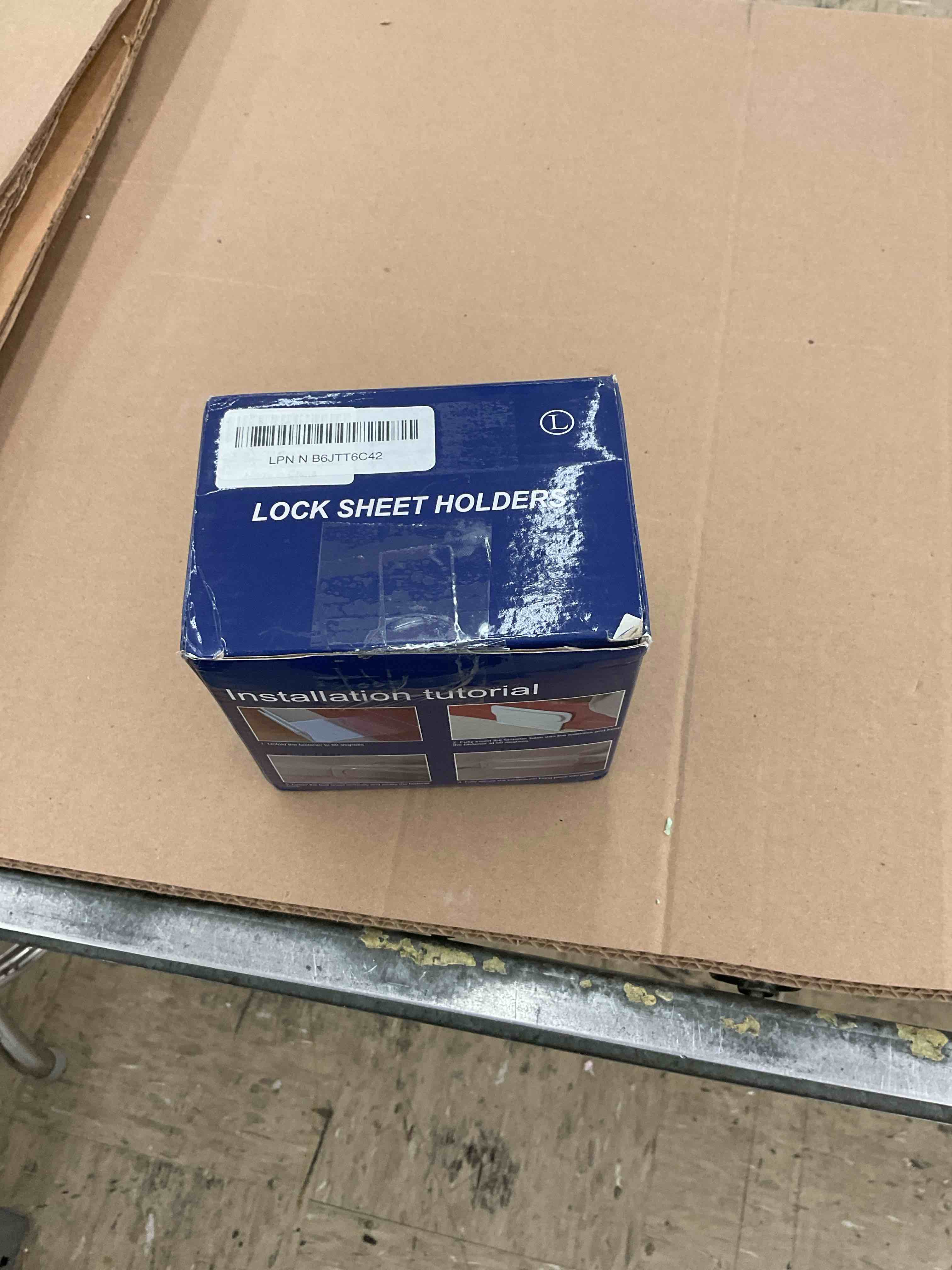 https://s3.amazonaws.com/lotting-images-prod/BoxBids/BXB0506573_1779721889359.jpeg