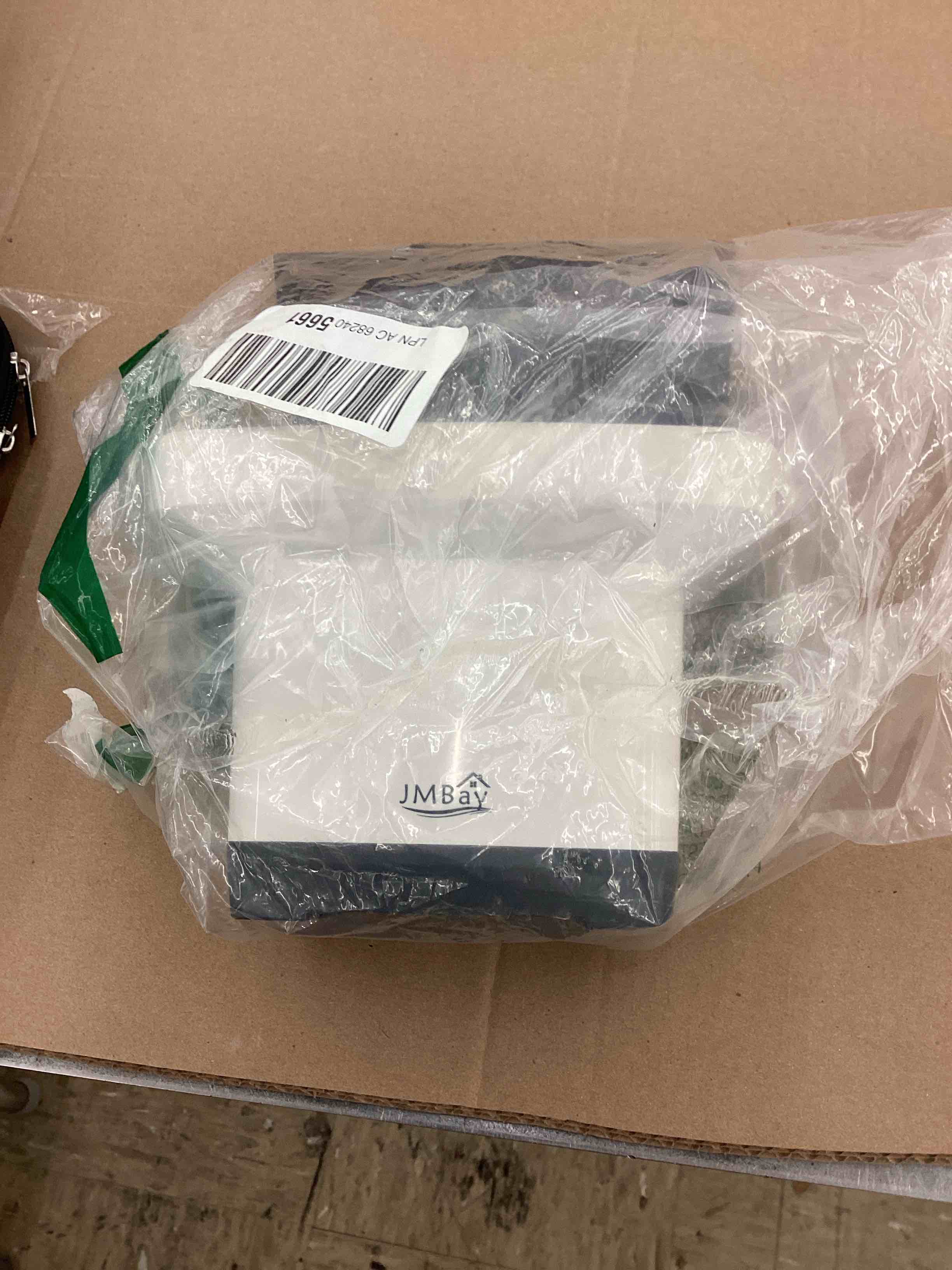 https://s3.amazonaws.com/lotting-images-prod/BoxBids/BXB0506623_1779473282904.jpeg
