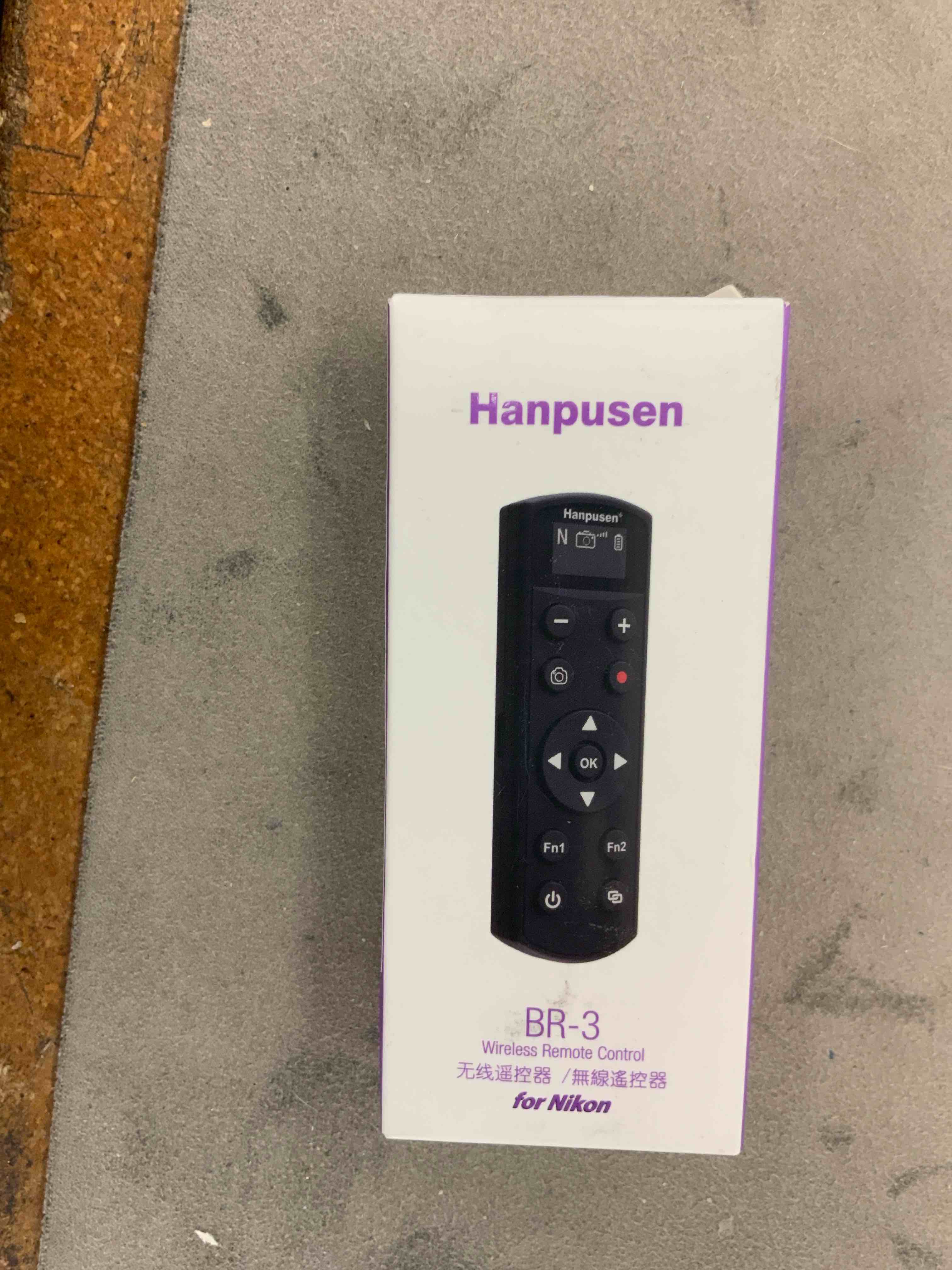 https://s3.amazonaws.com/lotting-images-prod/BoxBids/BXB0506686_1779803255017.jpeg