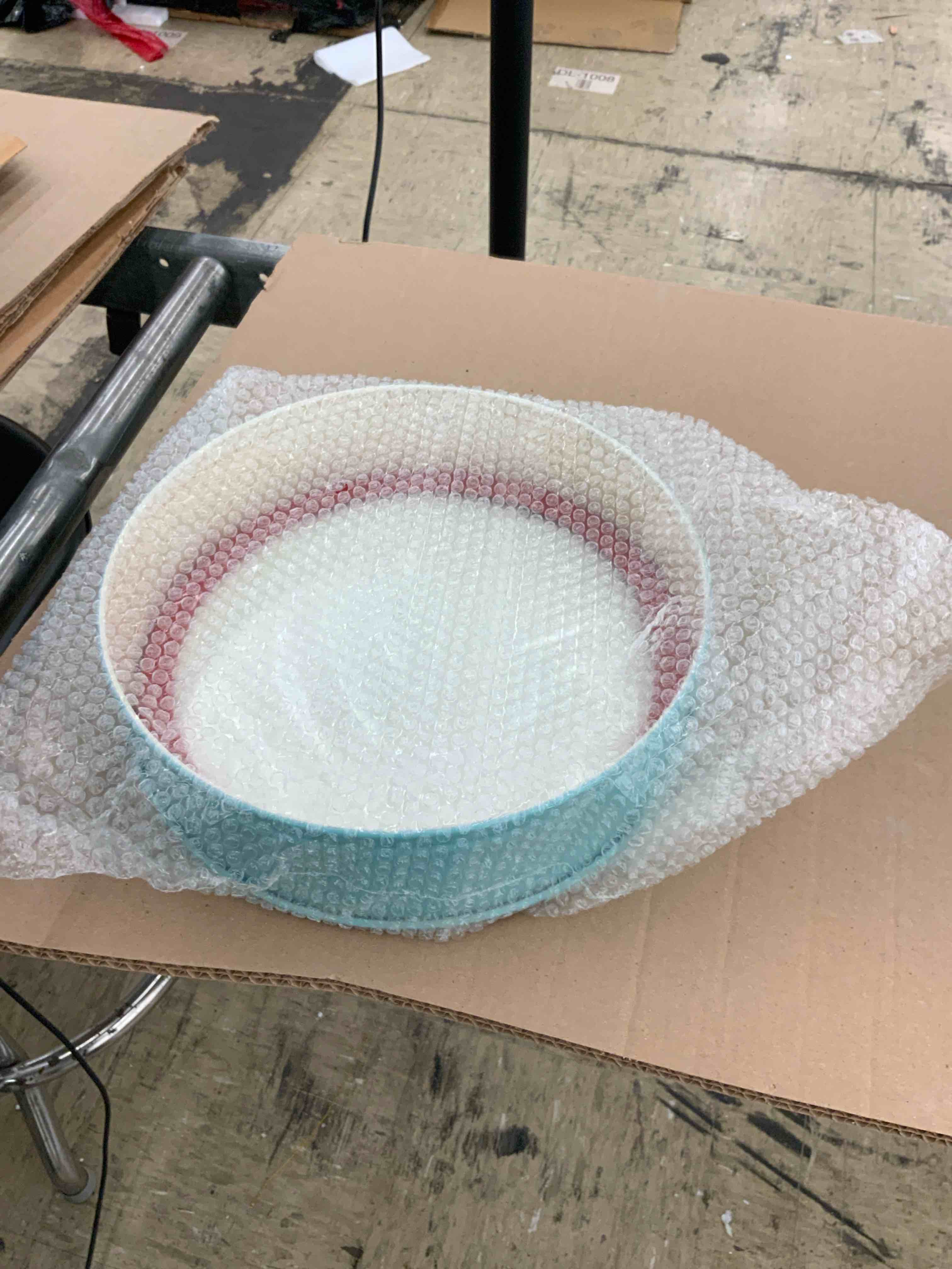 https://s3.amazonaws.com/lotting-images-prod/BoxBids/BXB0506855_1779888589836.jpeg
