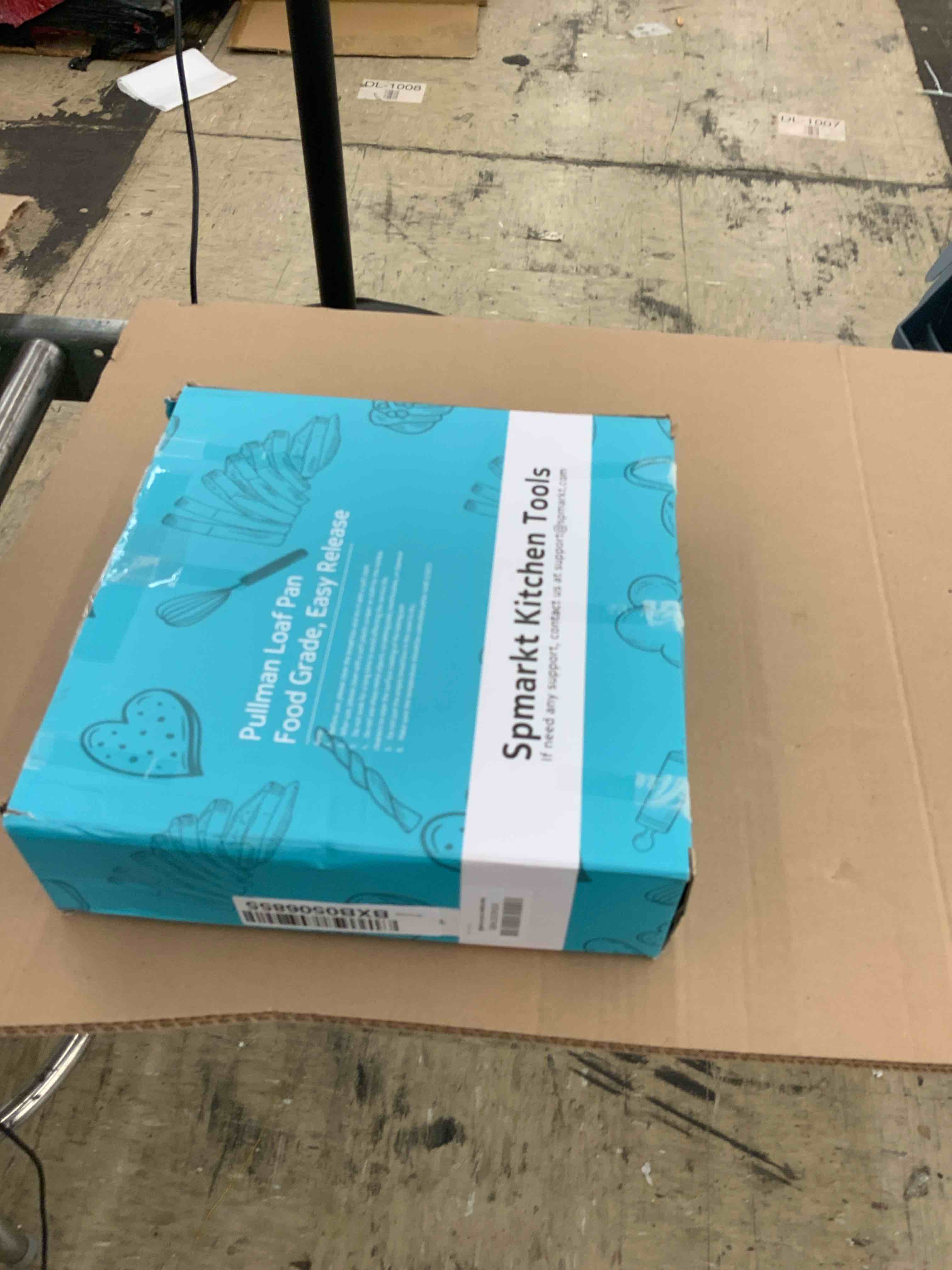 https://s3.amazonaws.com/lotting-images-prod/BoxBids/BXB0506855_1779888613141.jpeg