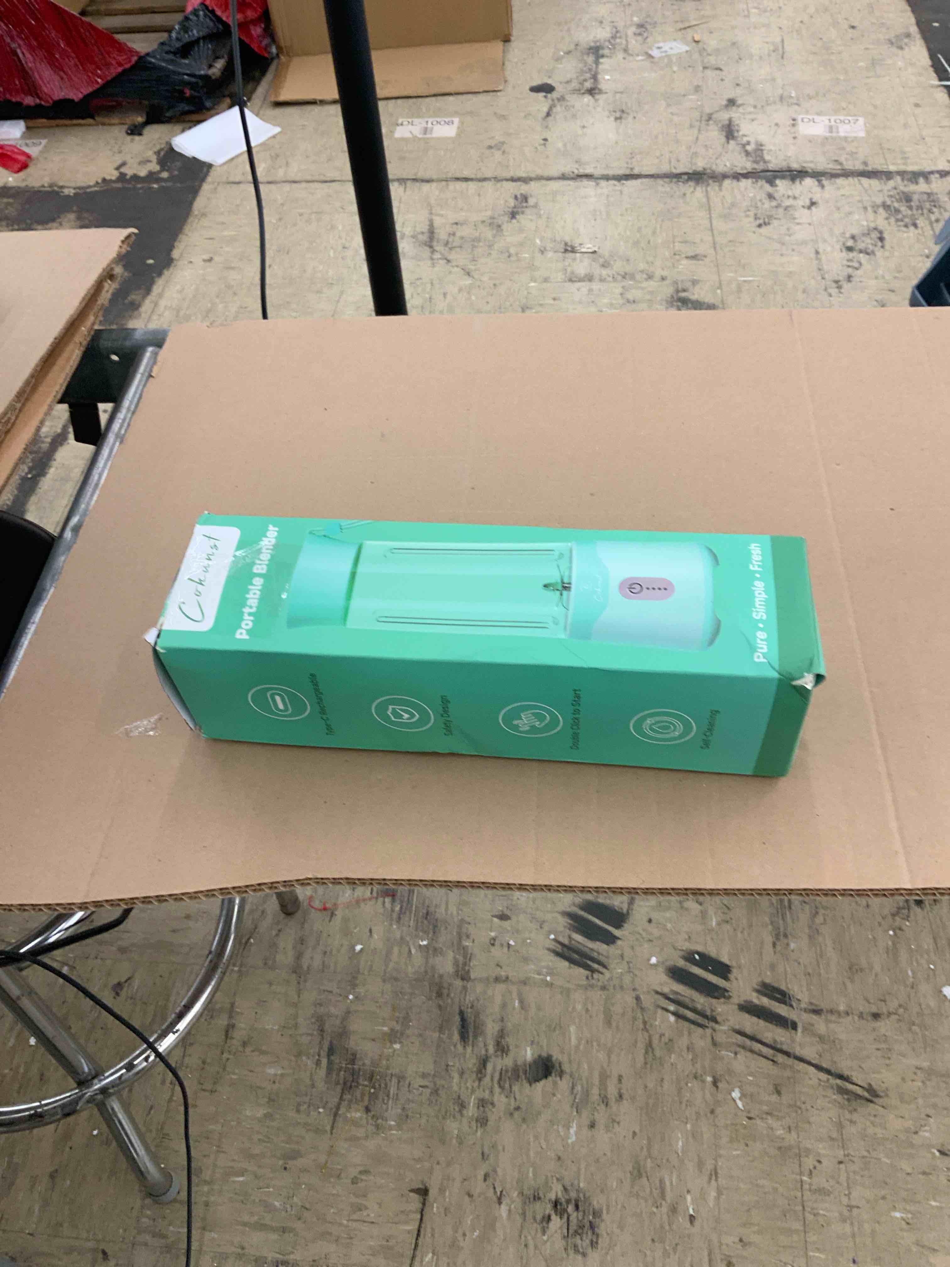 https://s3.amazonaws.com/lotting-images-prod/BoxBids/BXB0506858_1779888332369.jpeg