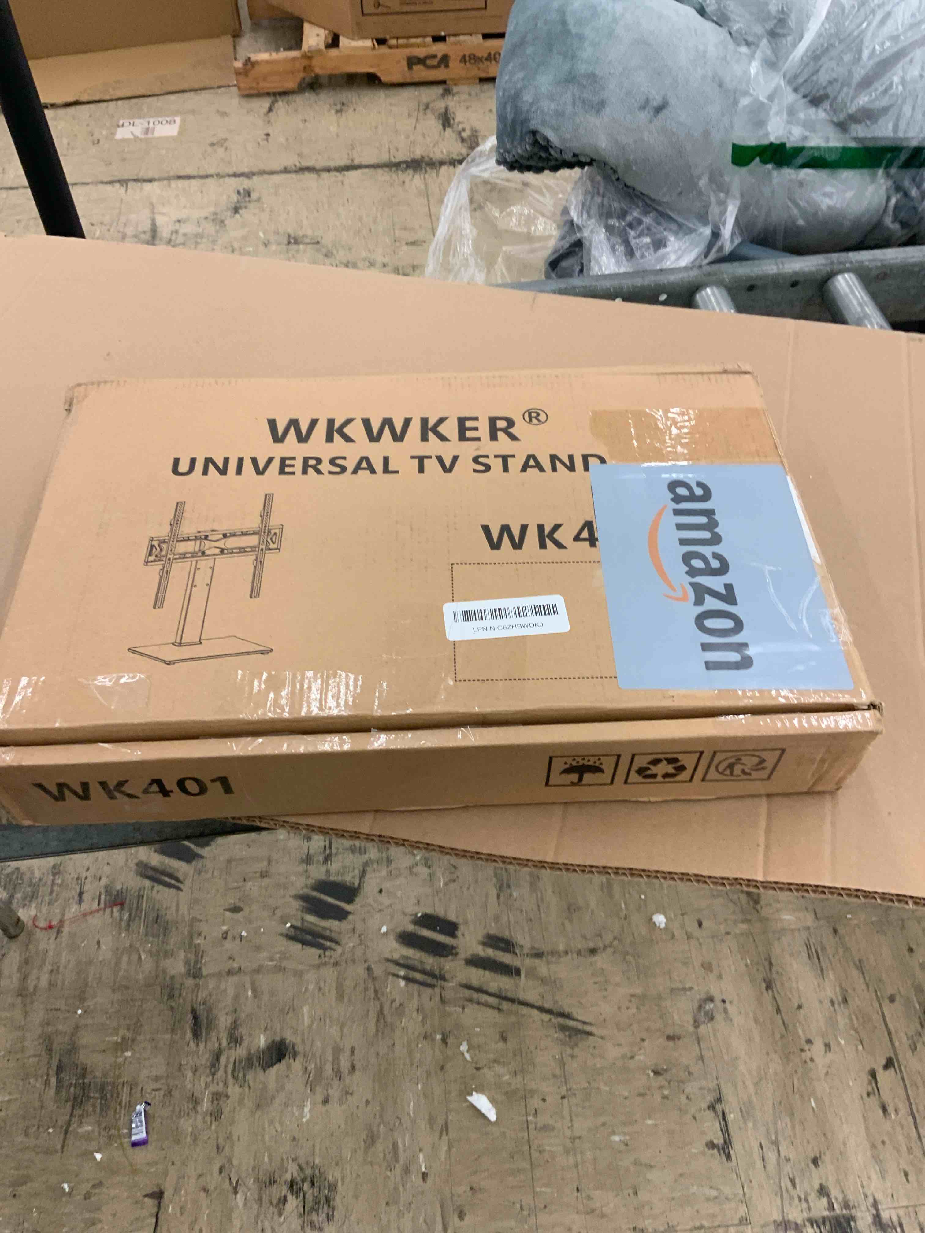 https://s3.amazonaws.com/lotting-images-prod/BoxBids/BXB0506891_1779809940990.jpeg