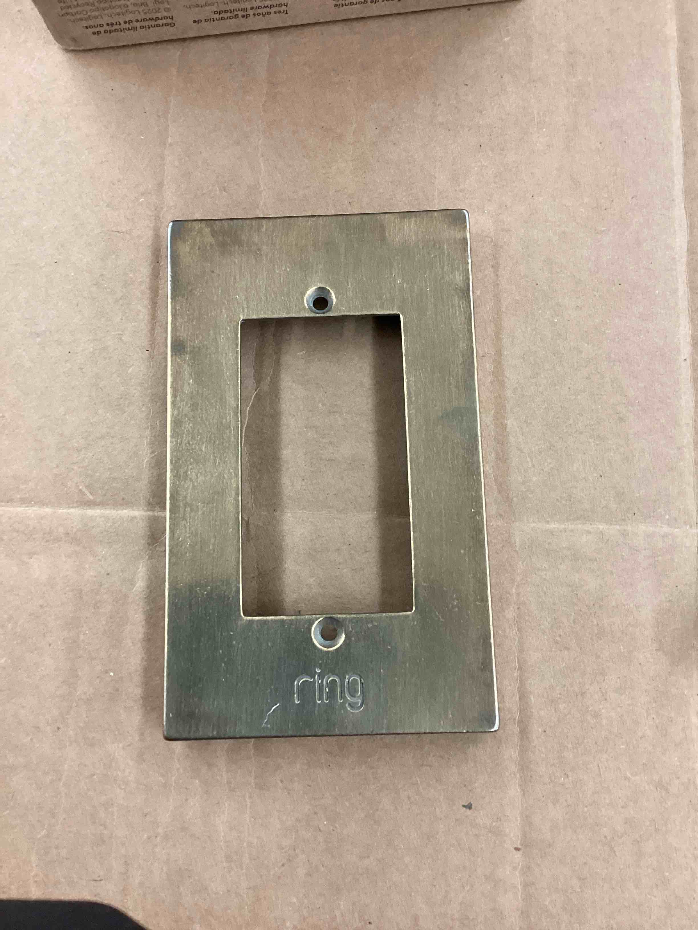 https://s3.amazonaws.com/lotting-images-prod/BoxBids/BXB0507010_1779913156757.jpeg