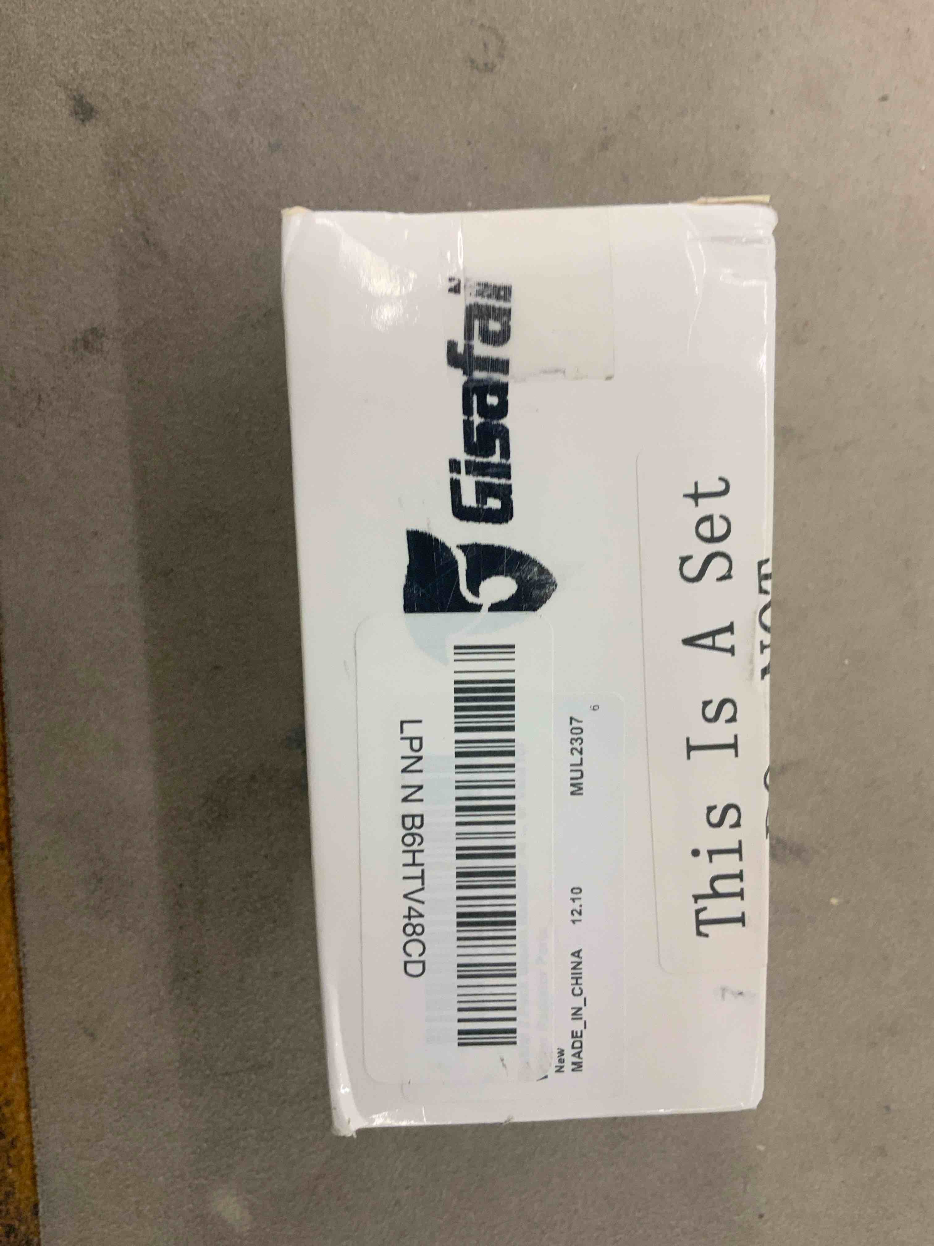 https://s3.amazonaws.com/lotting-images-prod/BoxBids/BXB0507073_1780343074668.jpeg
