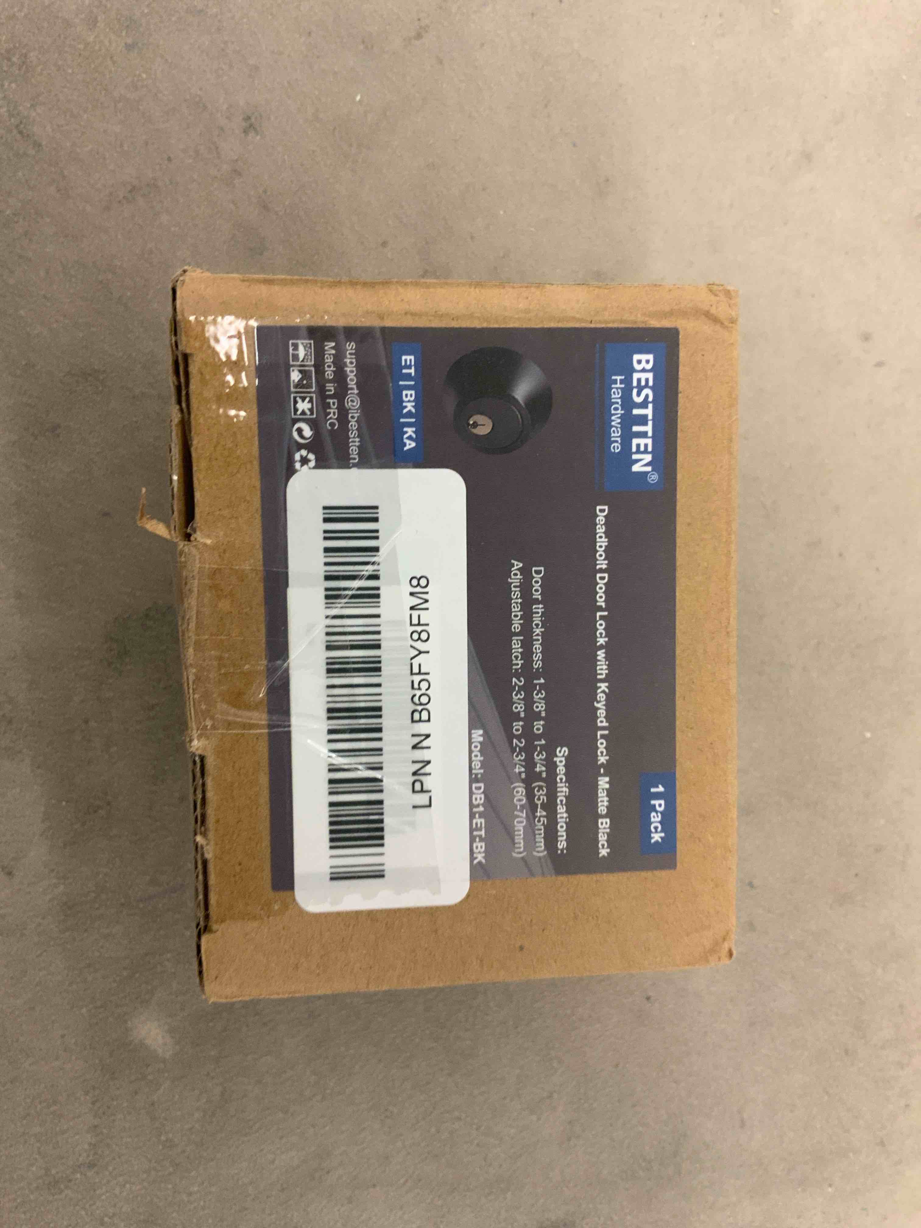 https://s3.amazonaws.com/lotting-images-prod/BoxBids/BXB0507101_1780337914721.jpeg