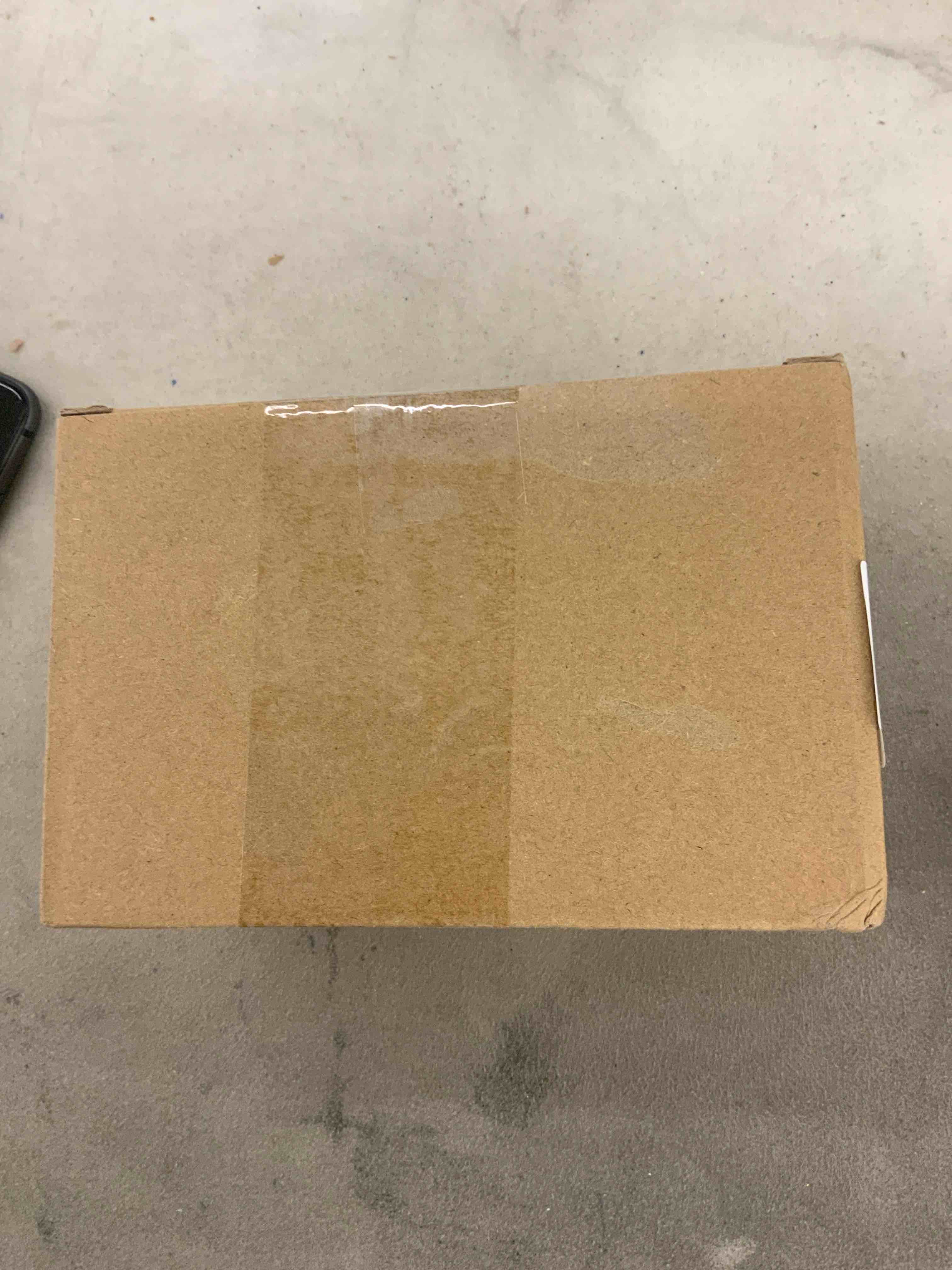 https://s3.amazonaws.com/lotting-images-prod/BoxBids/BXB0507102_1780337000760.jpeg