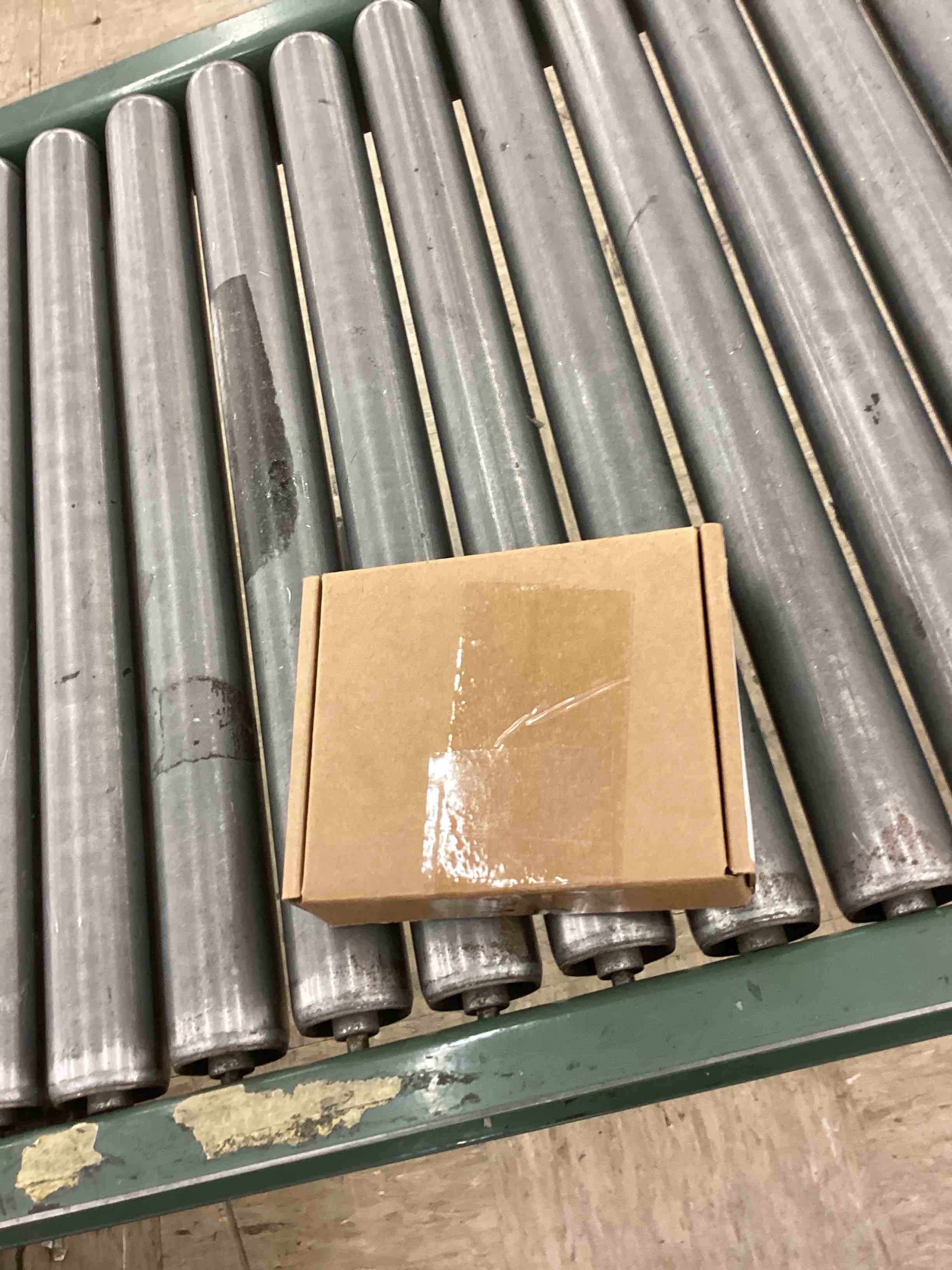 https://s3.amazonaws.com/lotting-images-prod/BoxBids/BXB0507387_1780070152599.jpeg