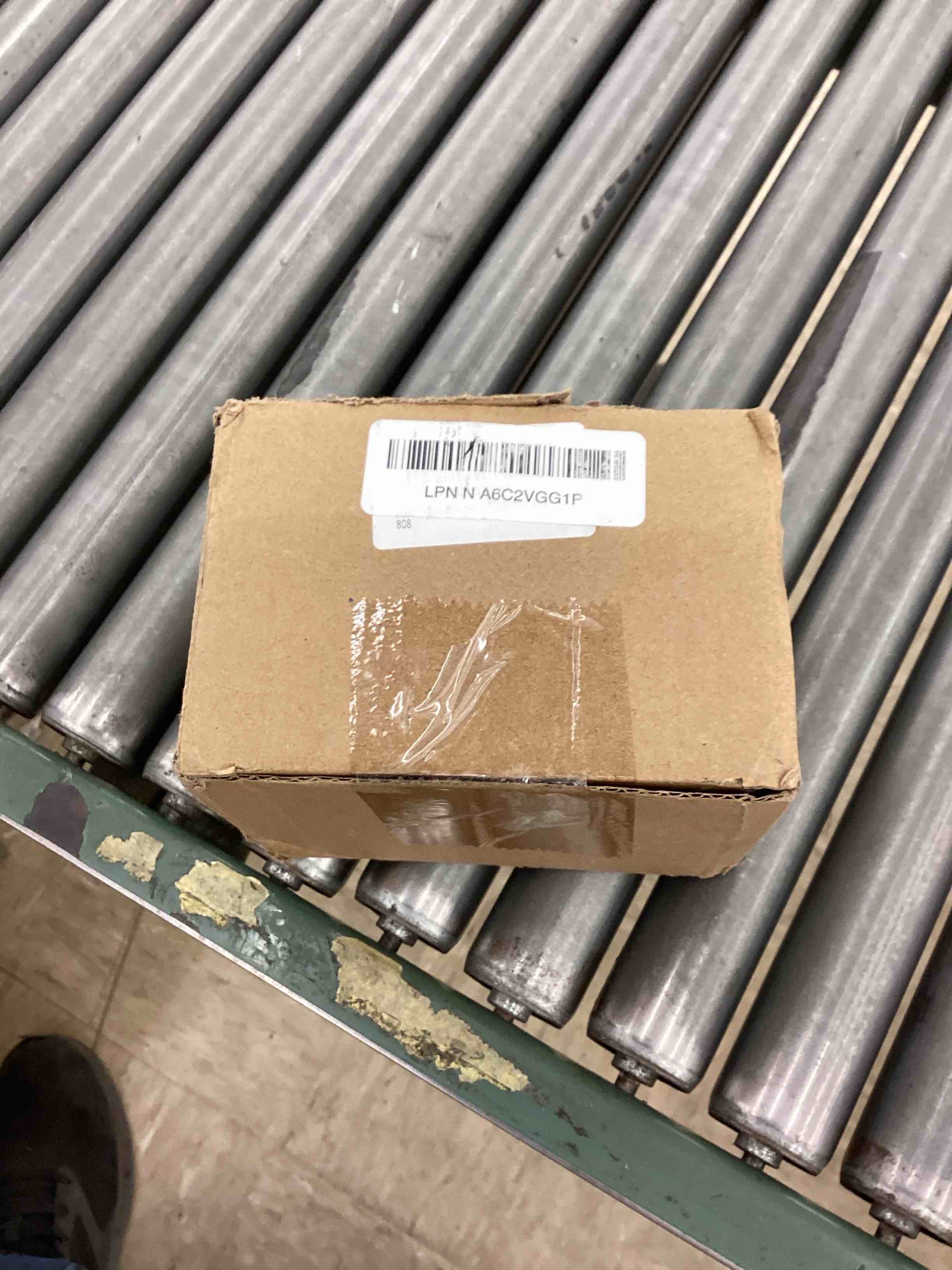 https://s3.amazonaws.com/lotting-images-prod/BoxBids/BXB0507421_1780084007857.jpeg